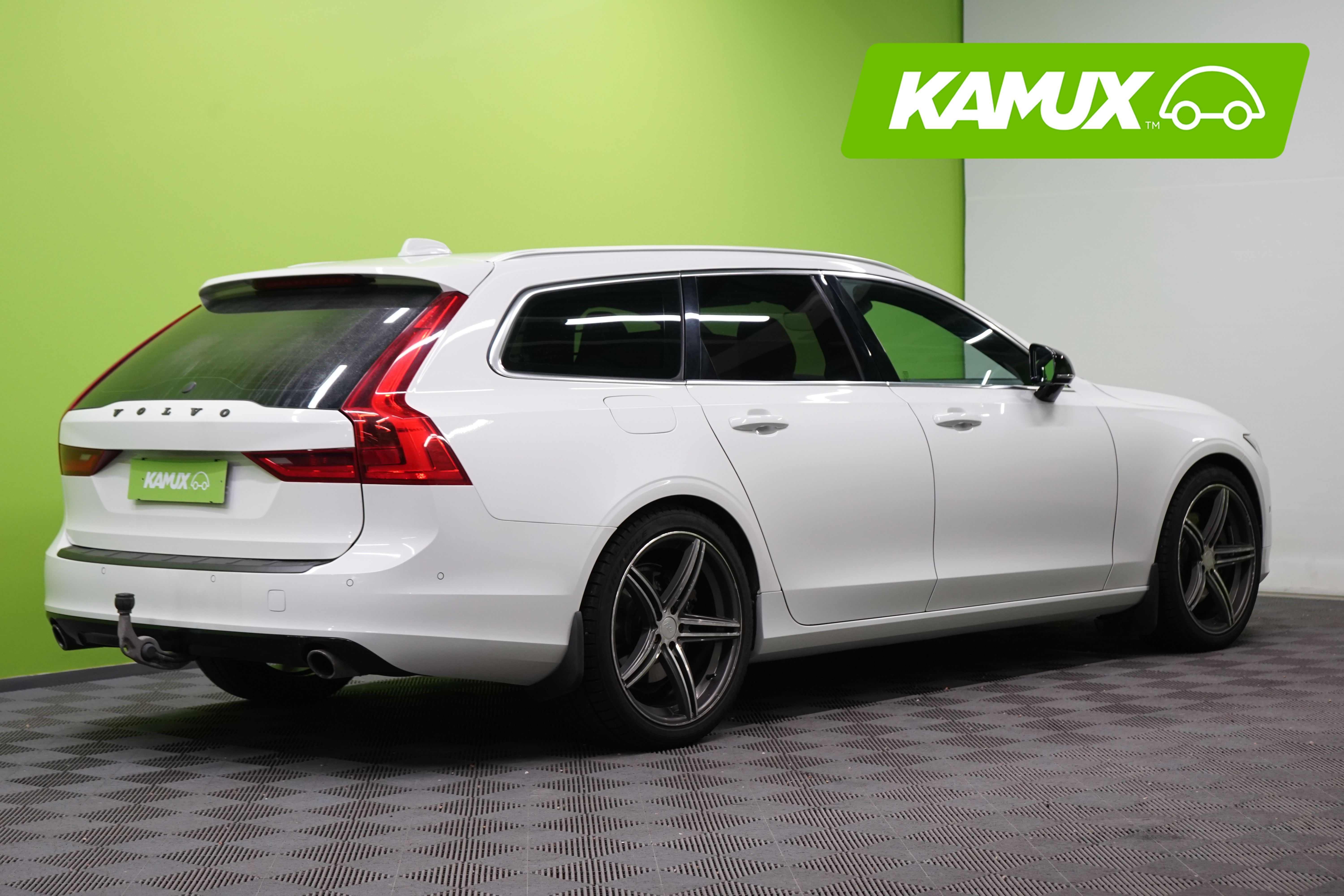 Volvo V90 2016