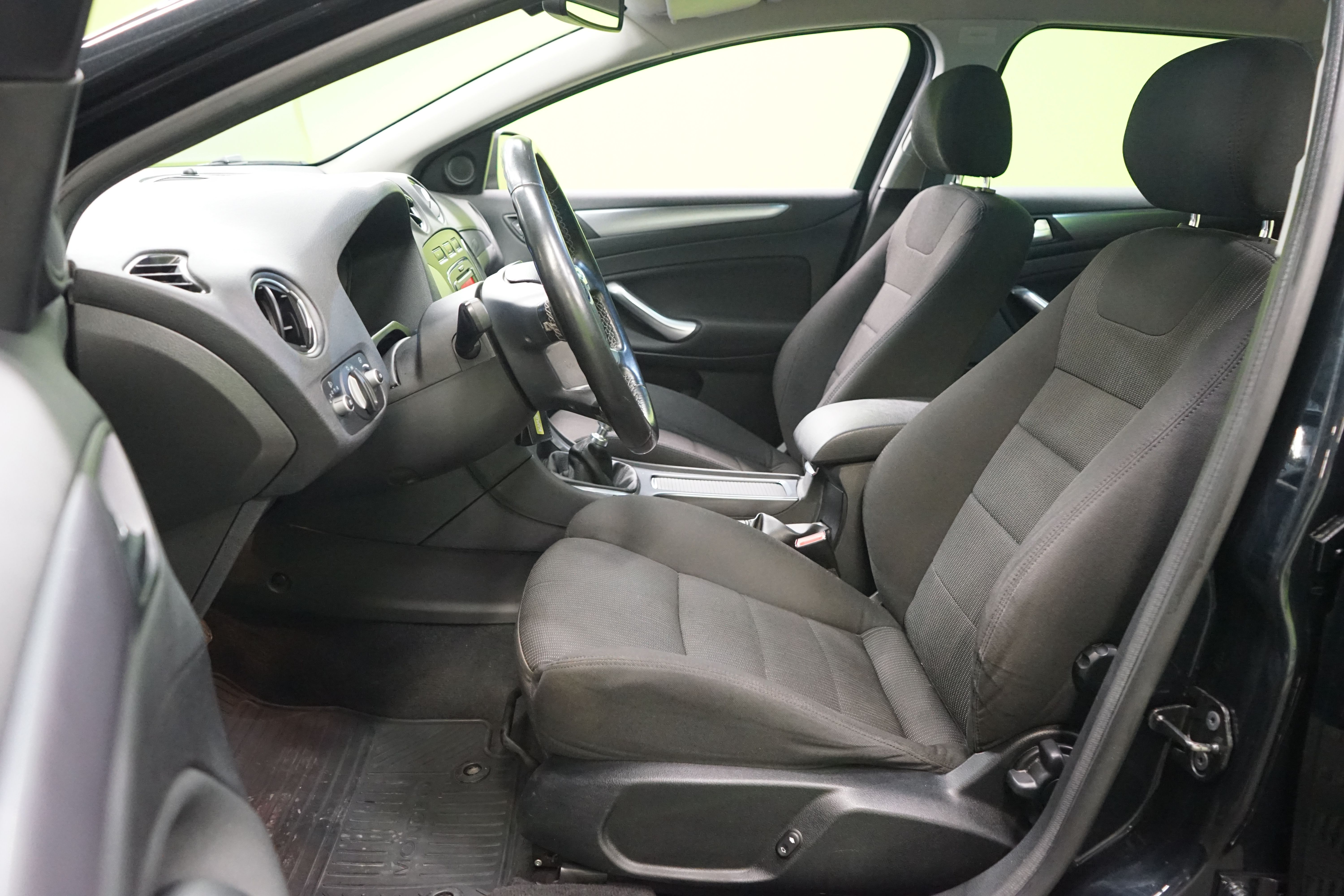 Ford Mondeo 2011