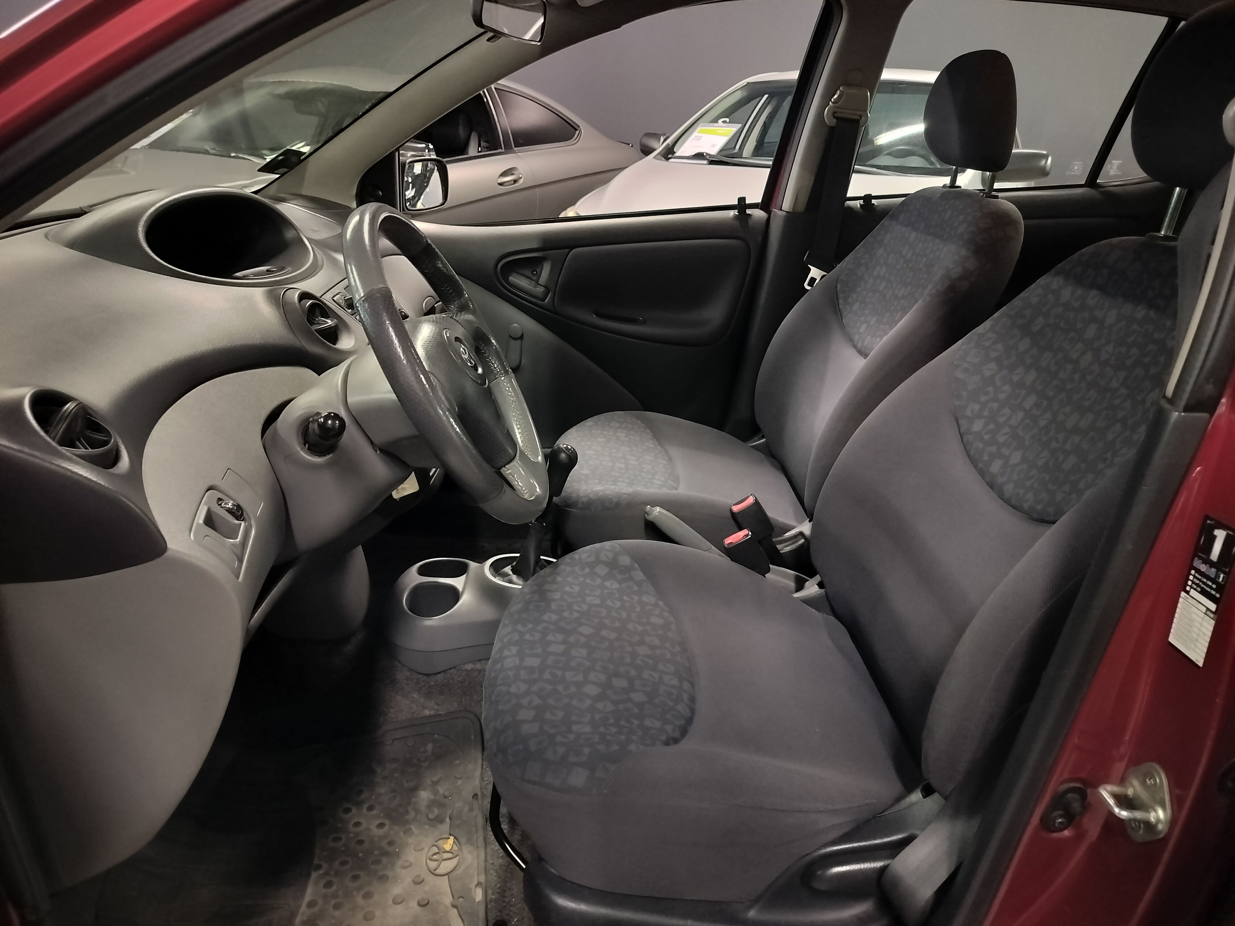 Toyota Yaris 2001