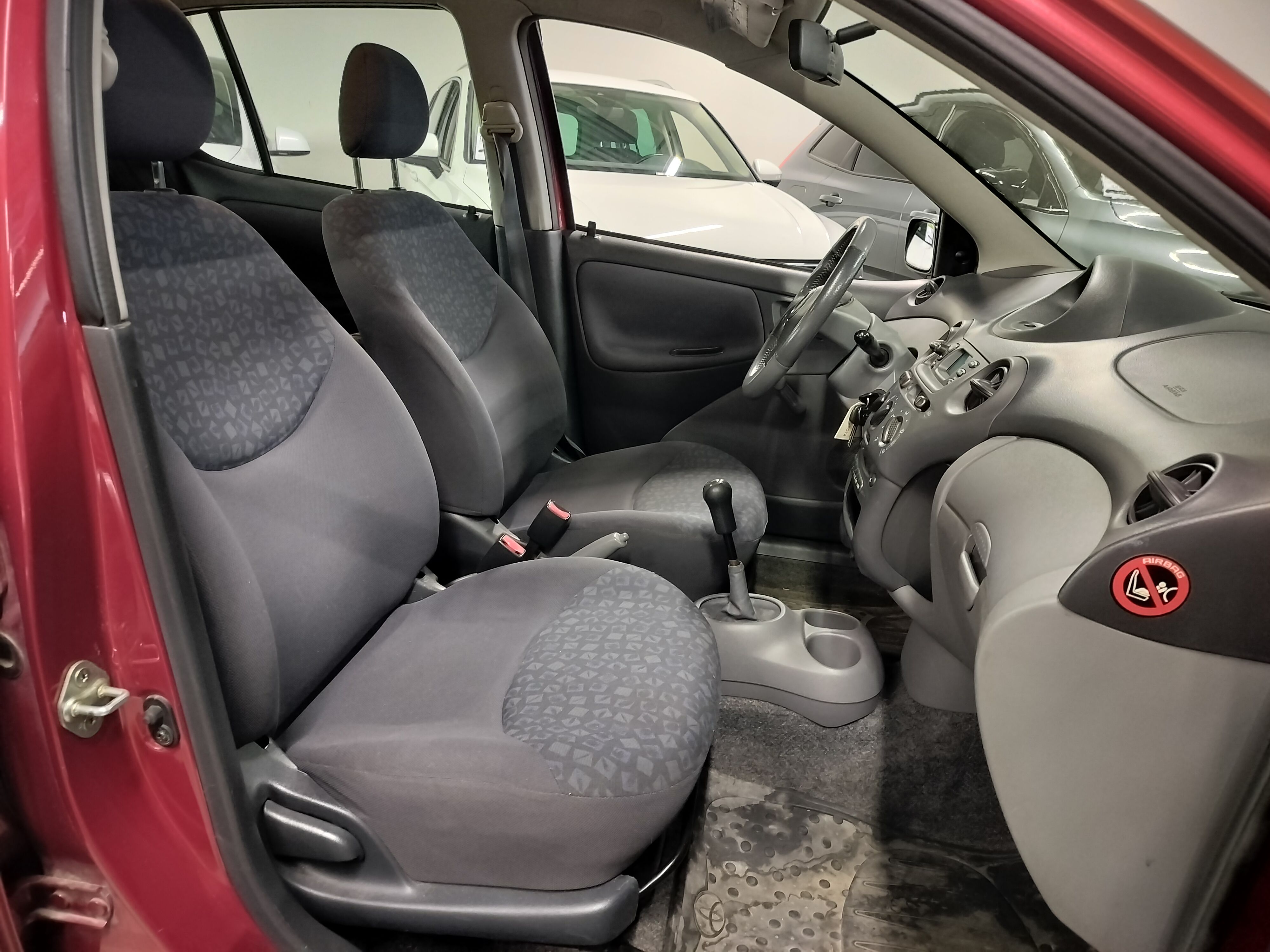Toyota Yaris 2001