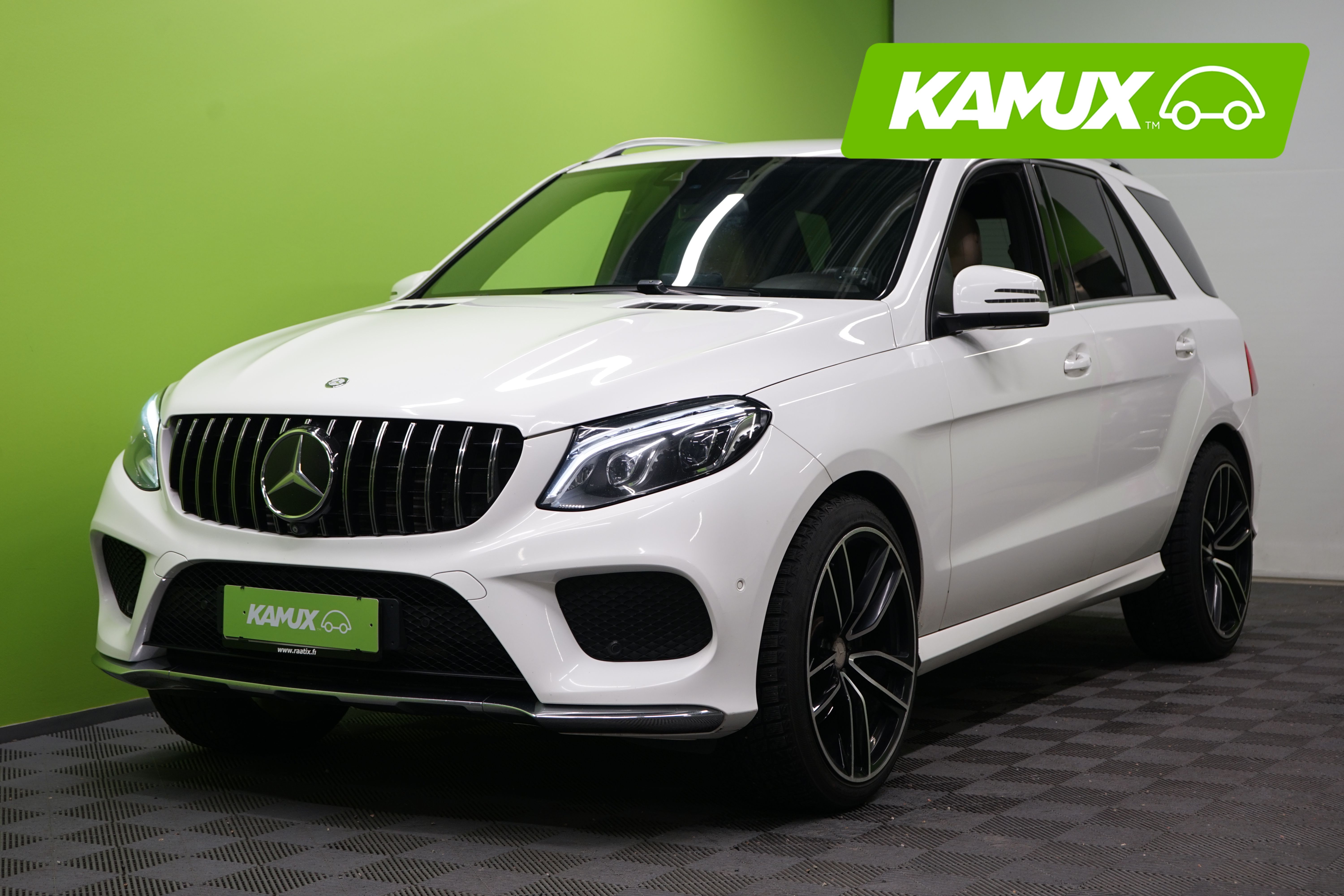 Mercedes-Benz GLE 2016