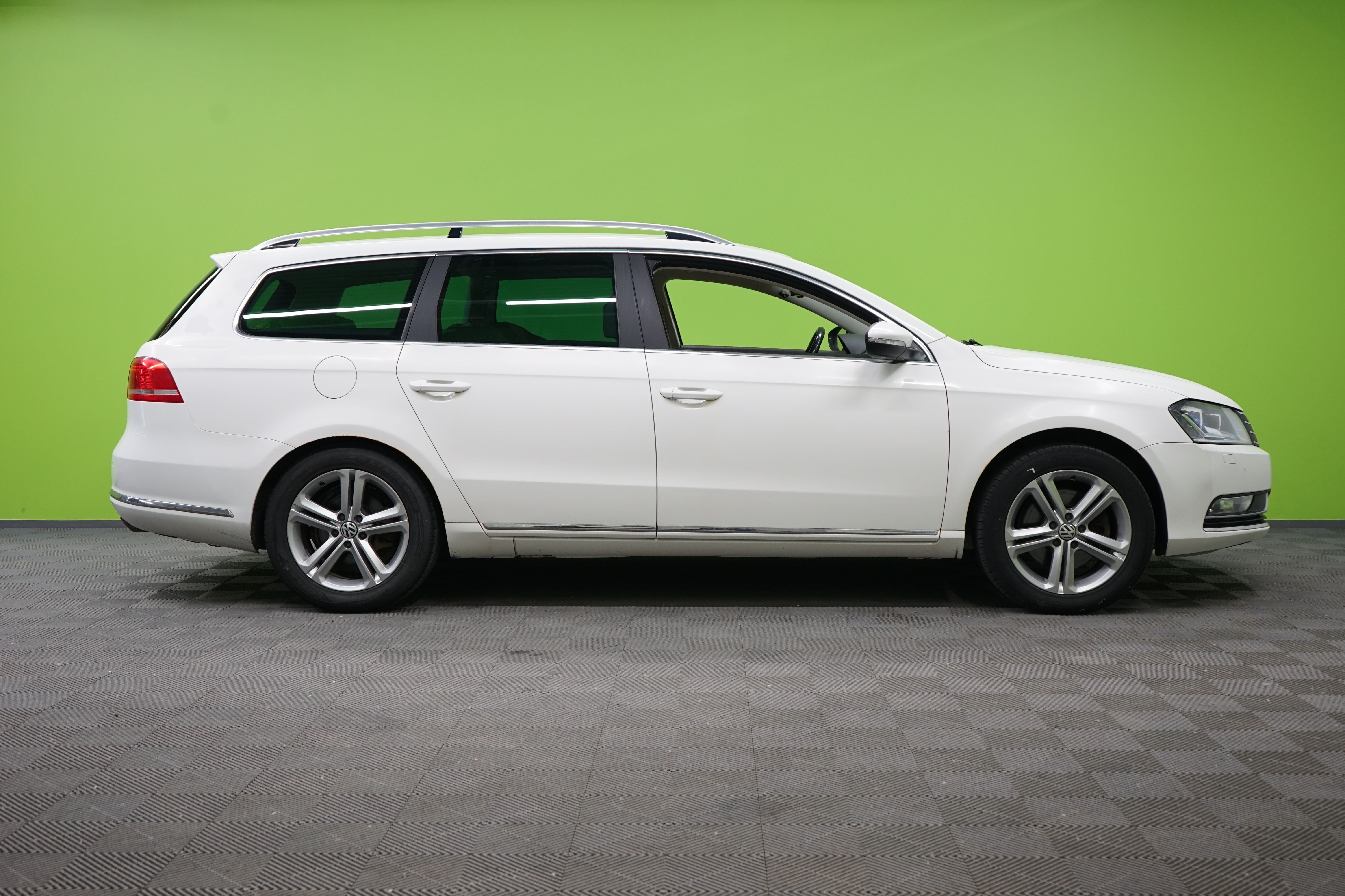 Volkswagen Passat 2011