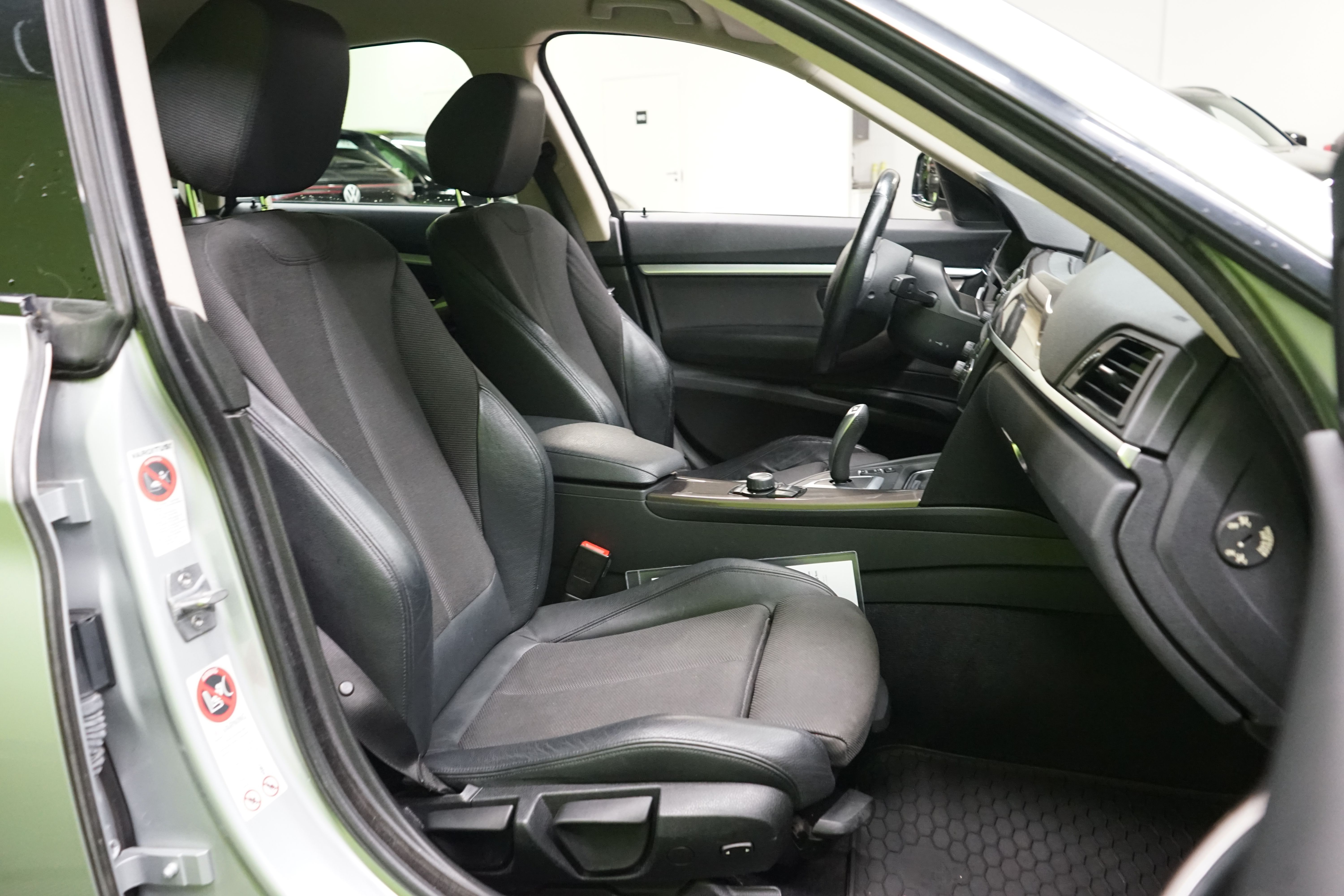 BMW 318 Gran Turismo 2013
