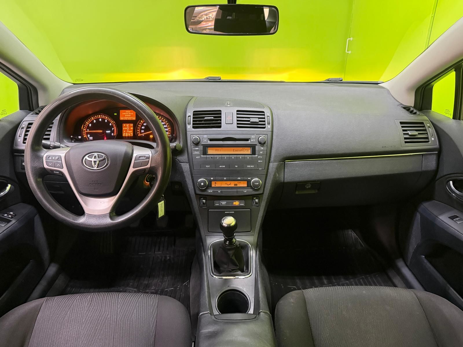 Toyota Avensis 2010