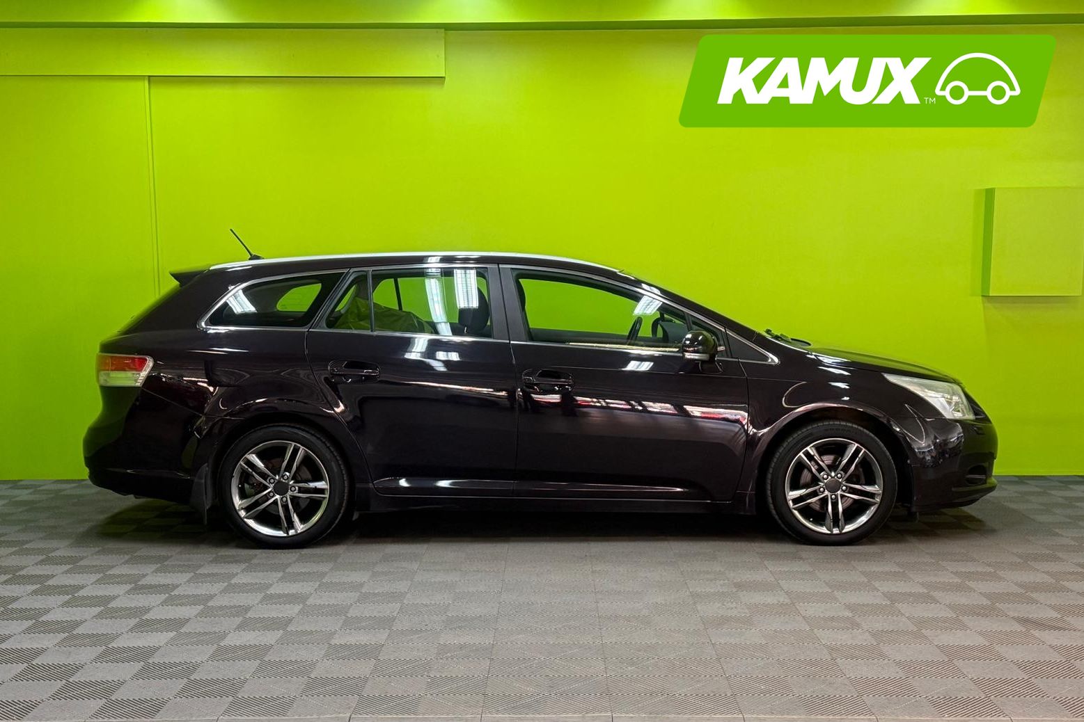 Toyota Avensis 2010