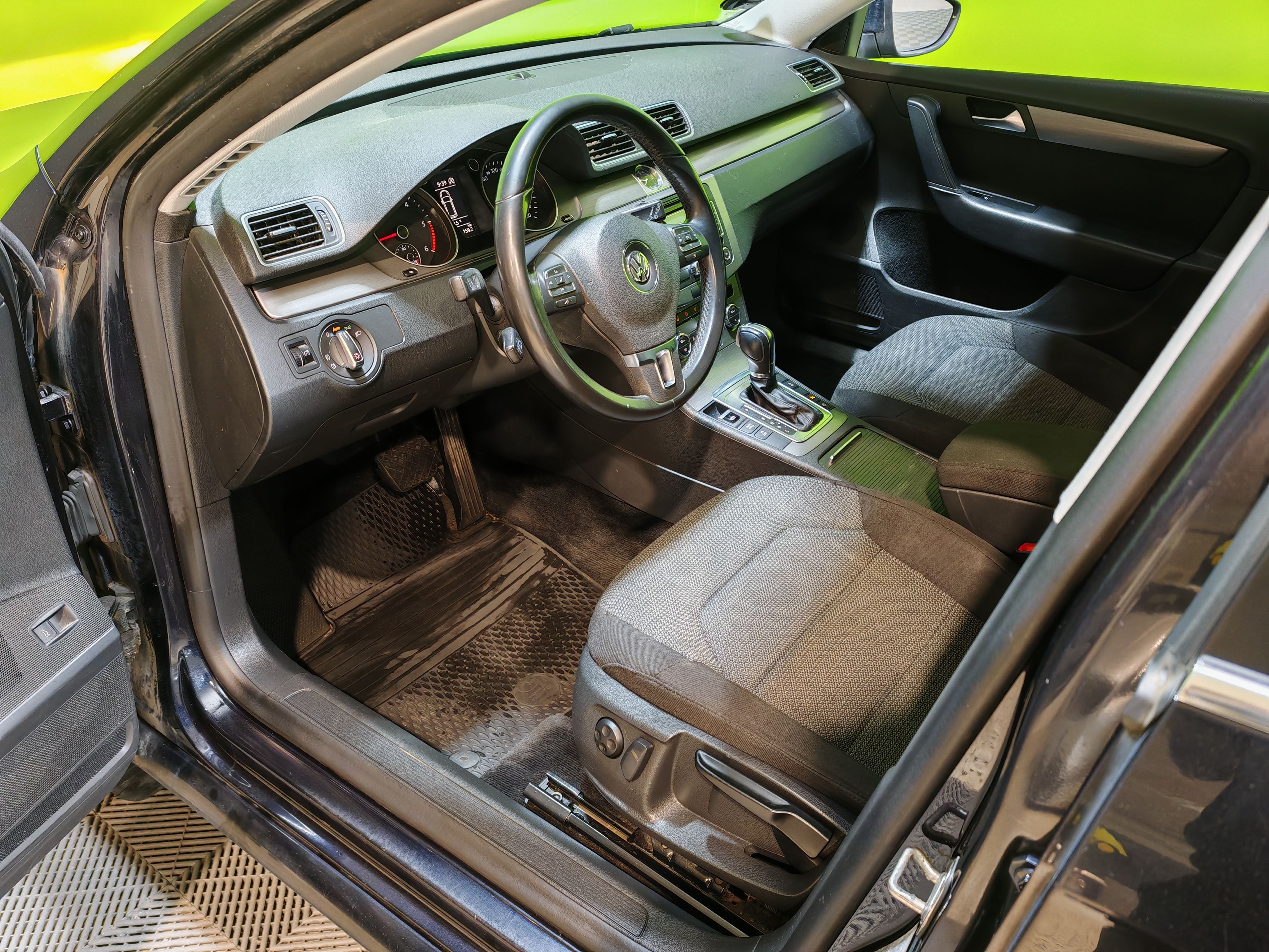 Volkswagen Passat 2012