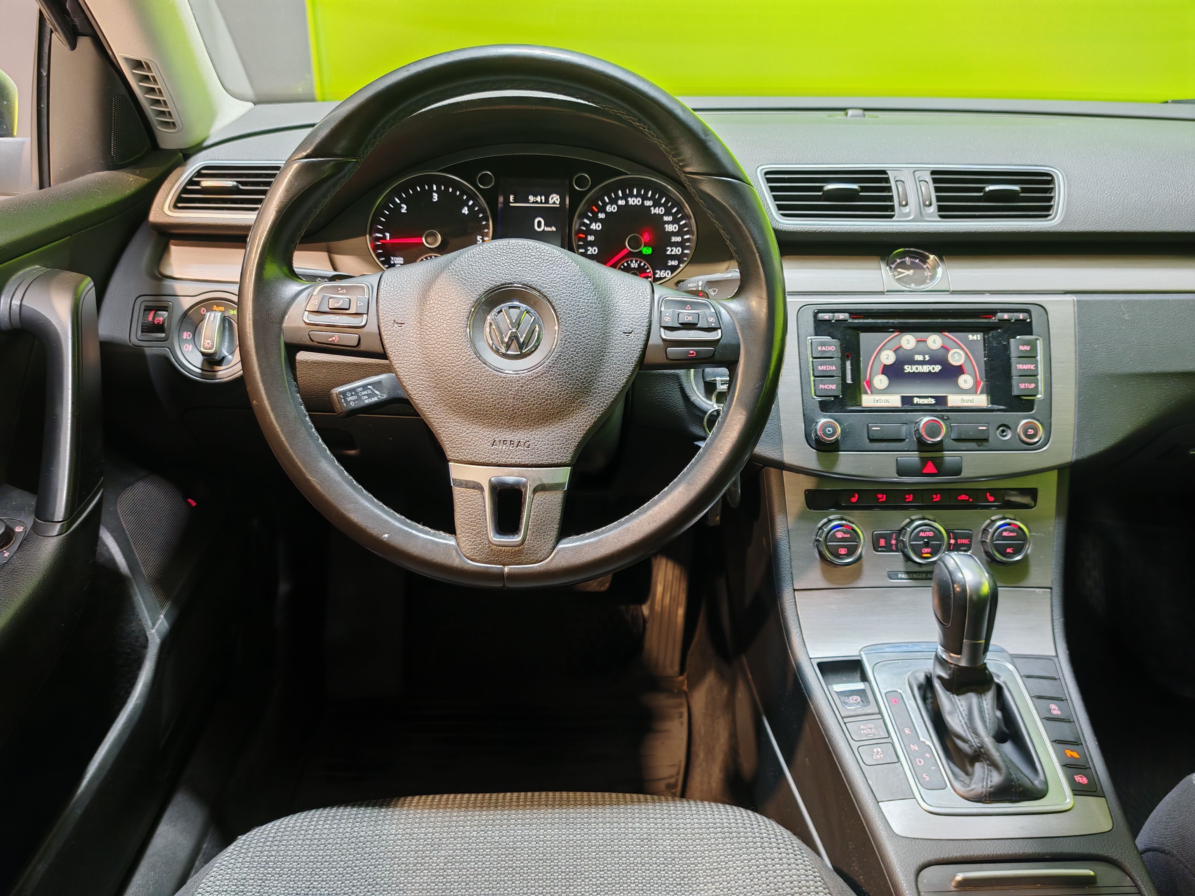 Volkswagen Passat 2012
