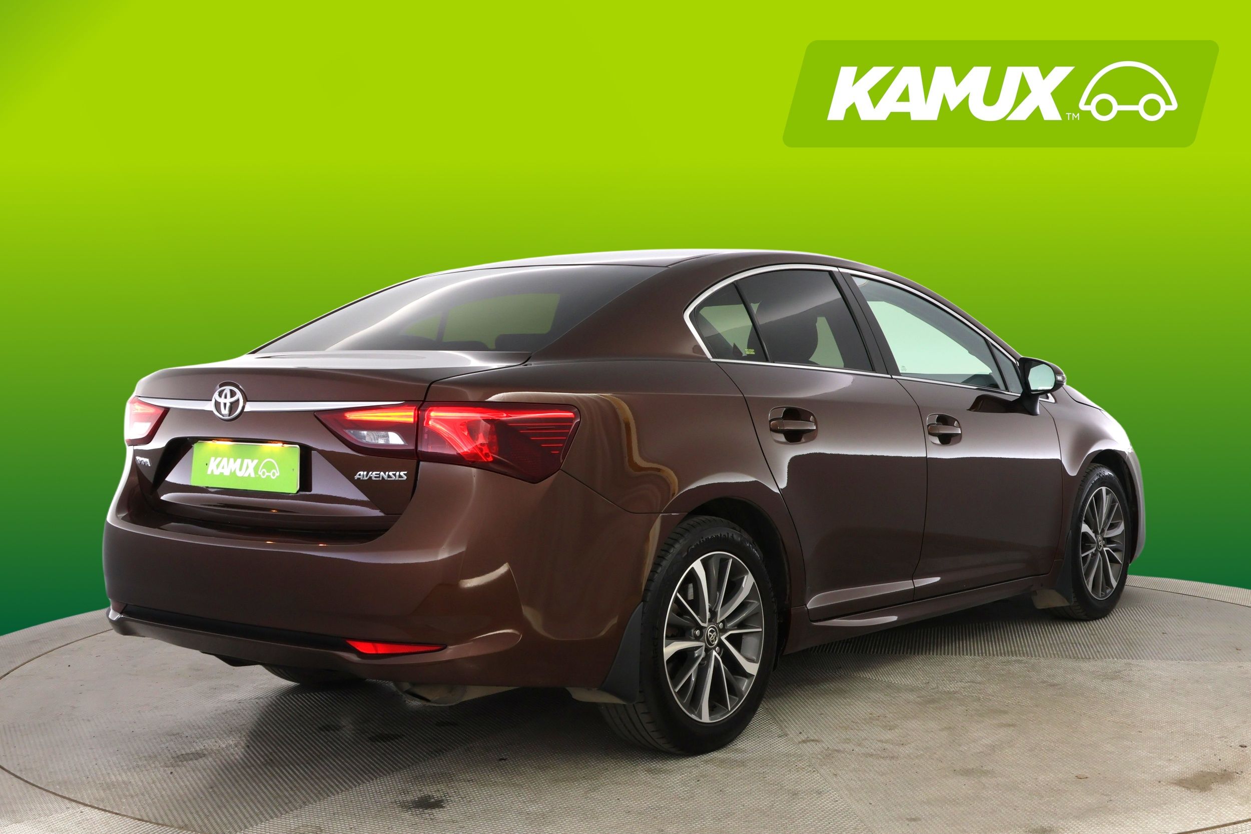 Toyota Avensis 2015