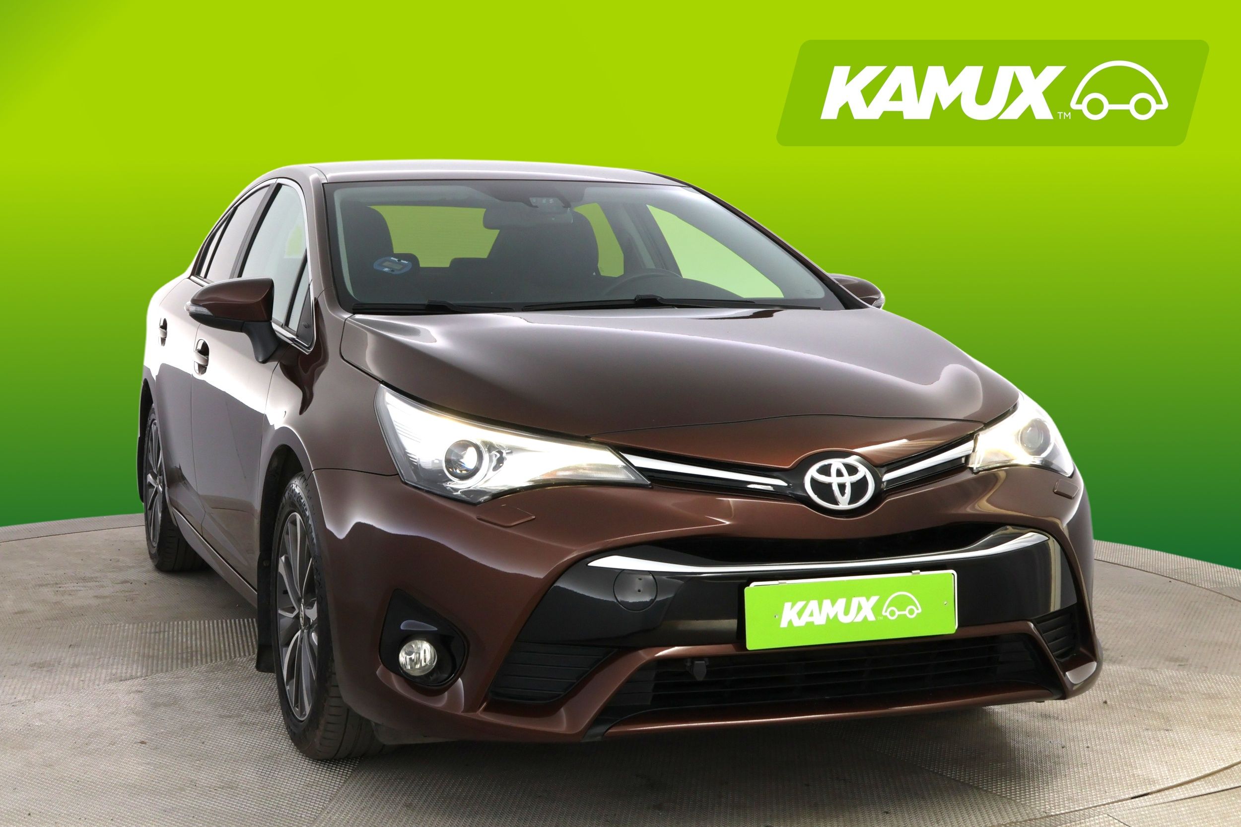 Toyota Avensis 2015