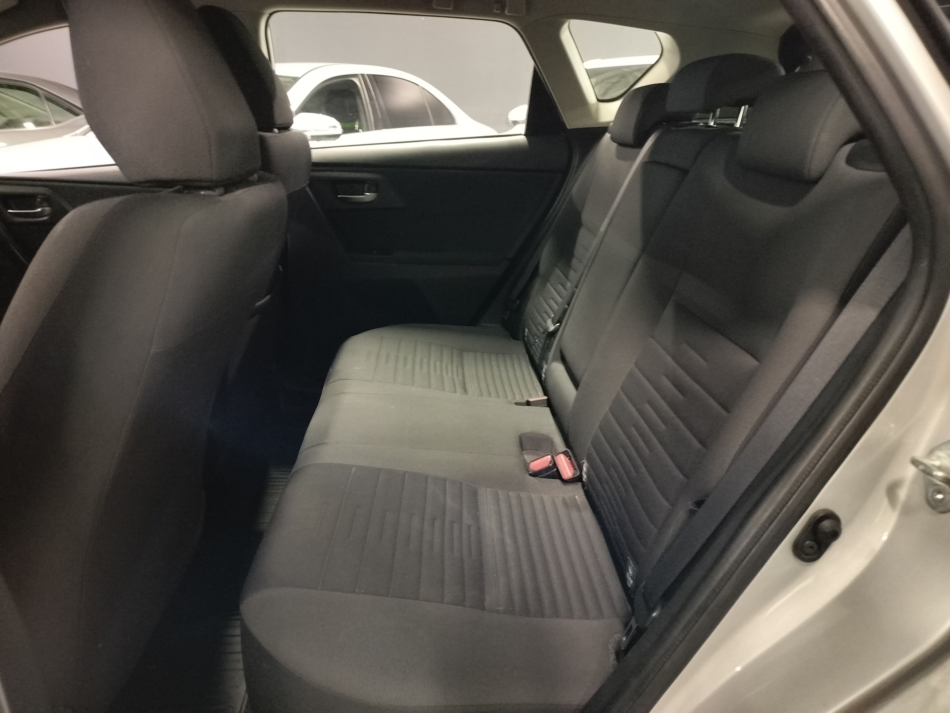 Toyota Auris 2016