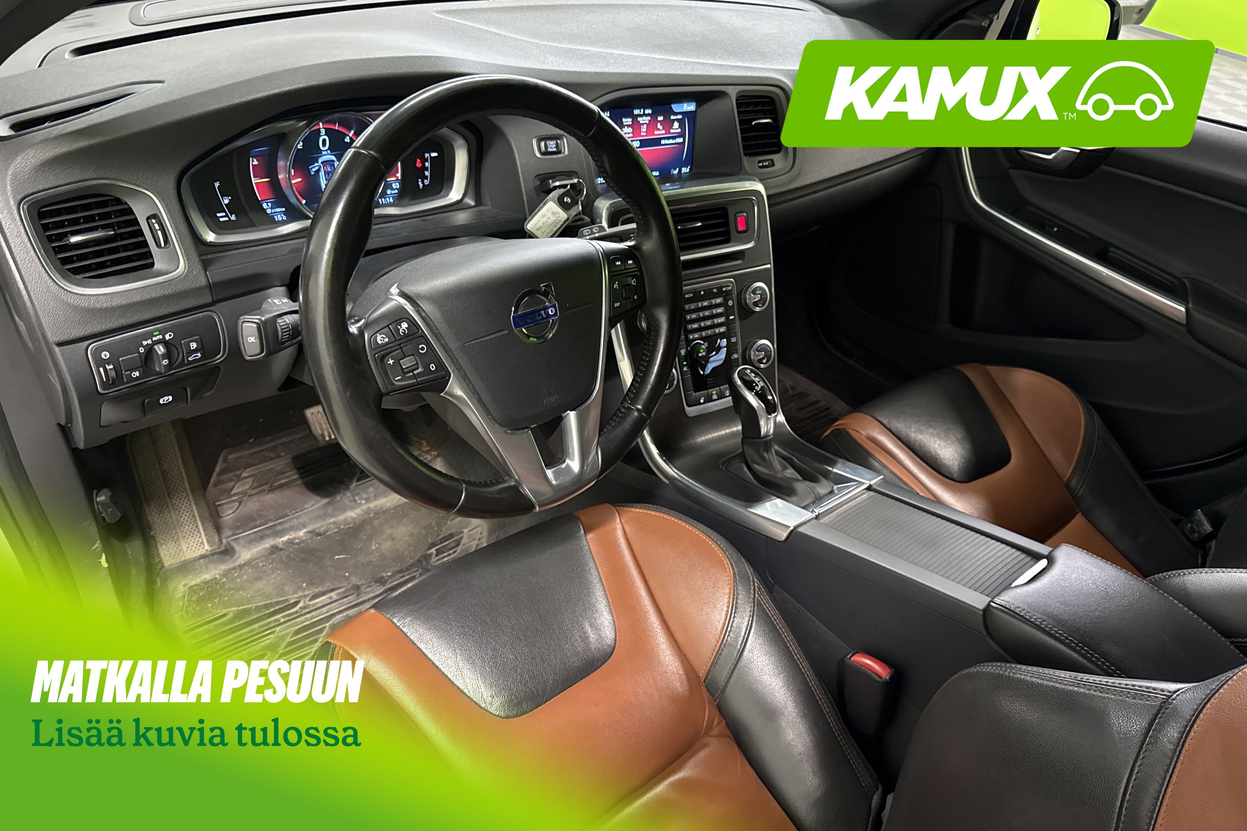 Volvo V60 Cross Country 2015