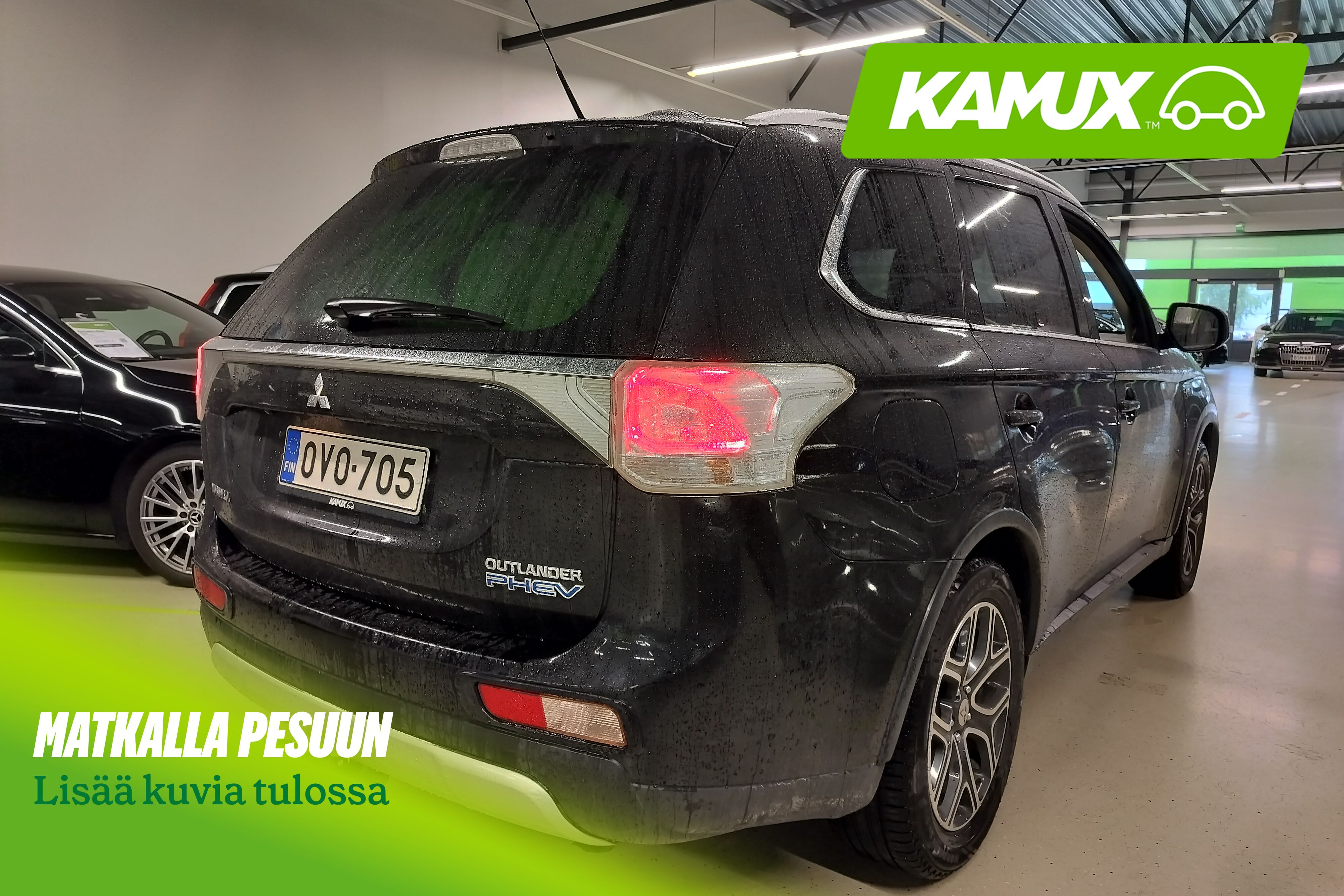 Mitsubishi Outlander PHEV 2015