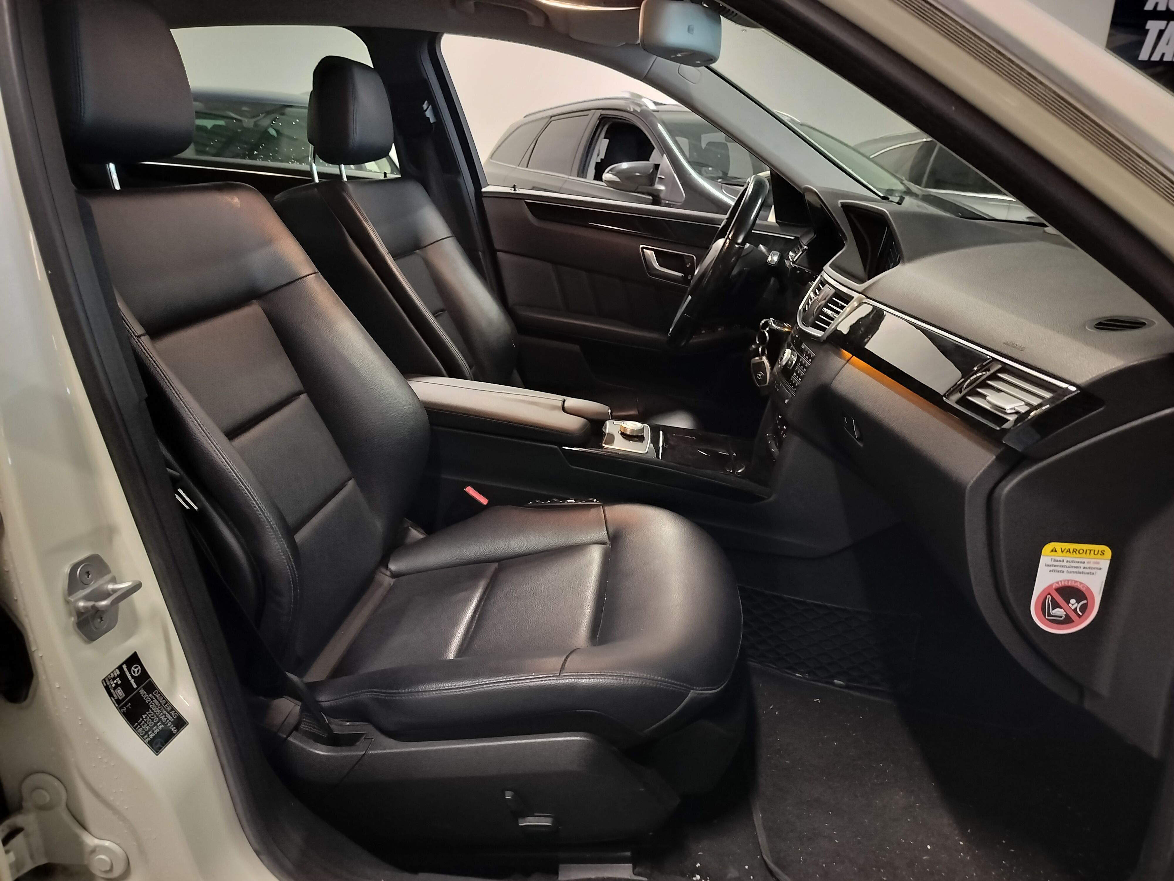Mercedes-Benz E 2012