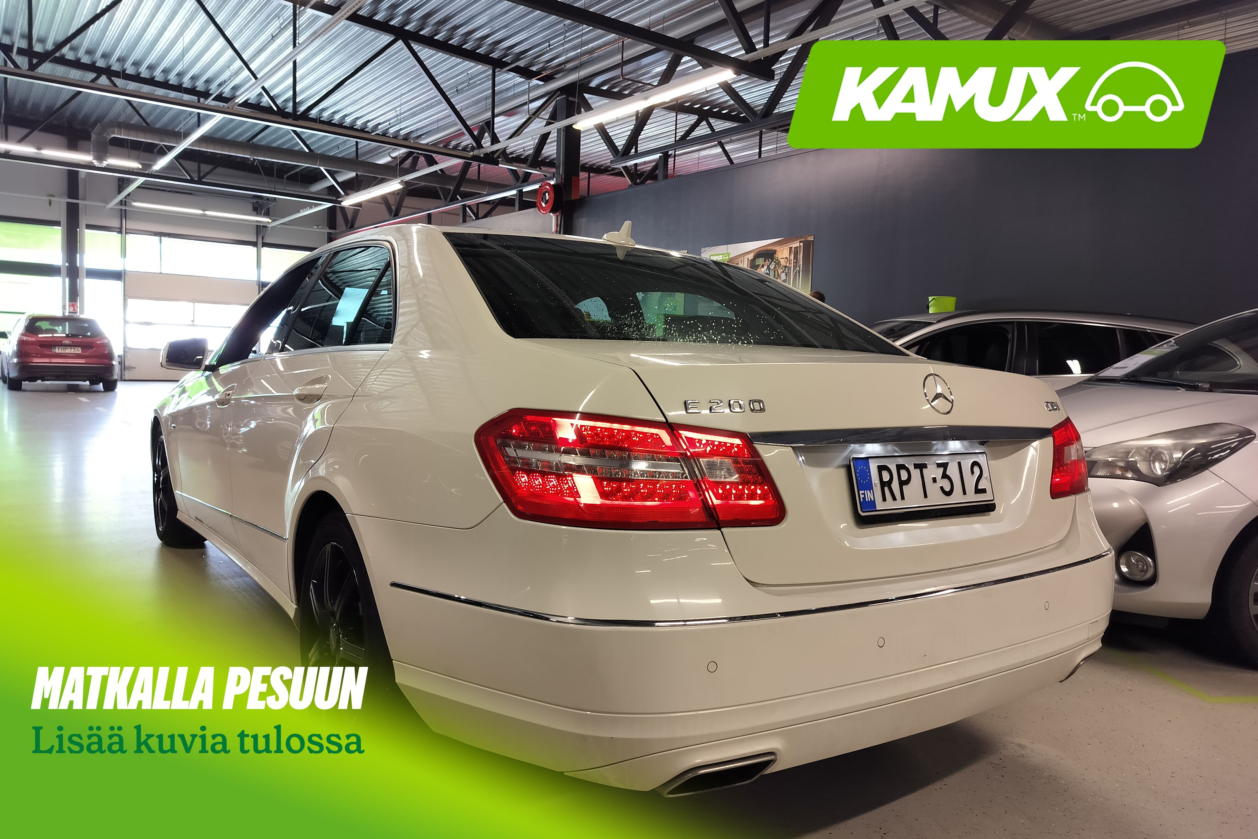 Mercedes-Benz E 2012