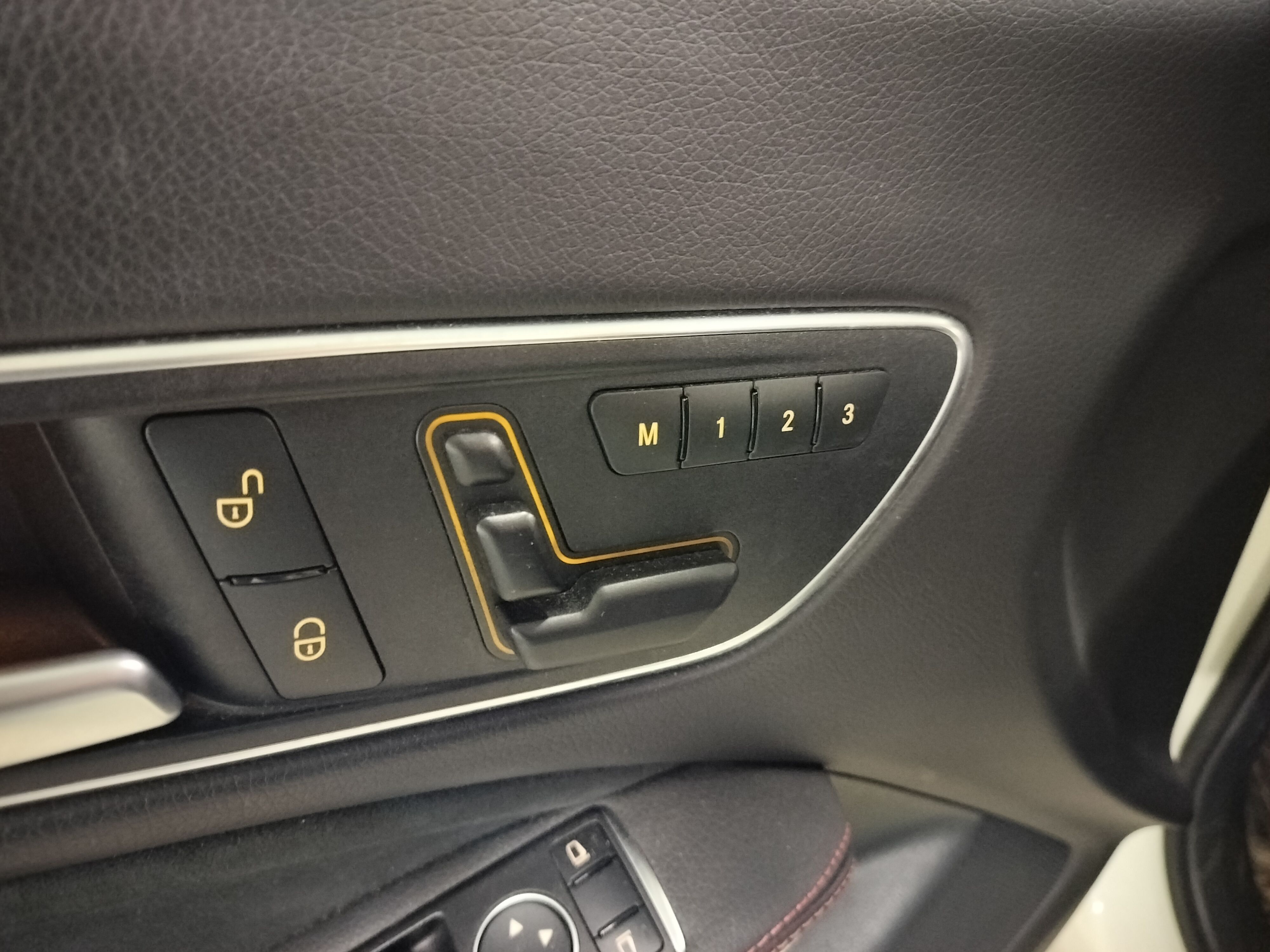 Mercedes-Benz CLA 2015