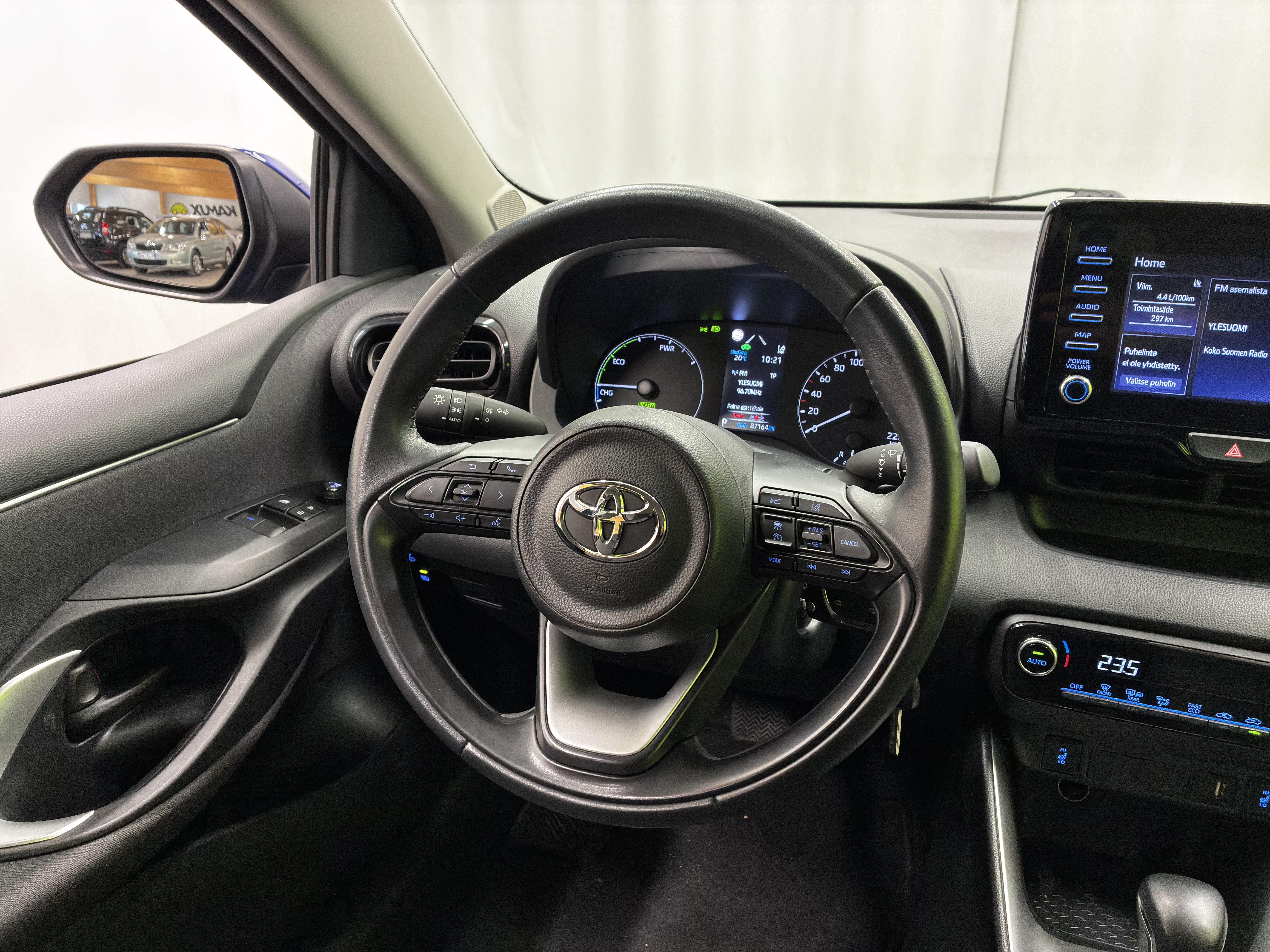 Toyota Yaris 2023