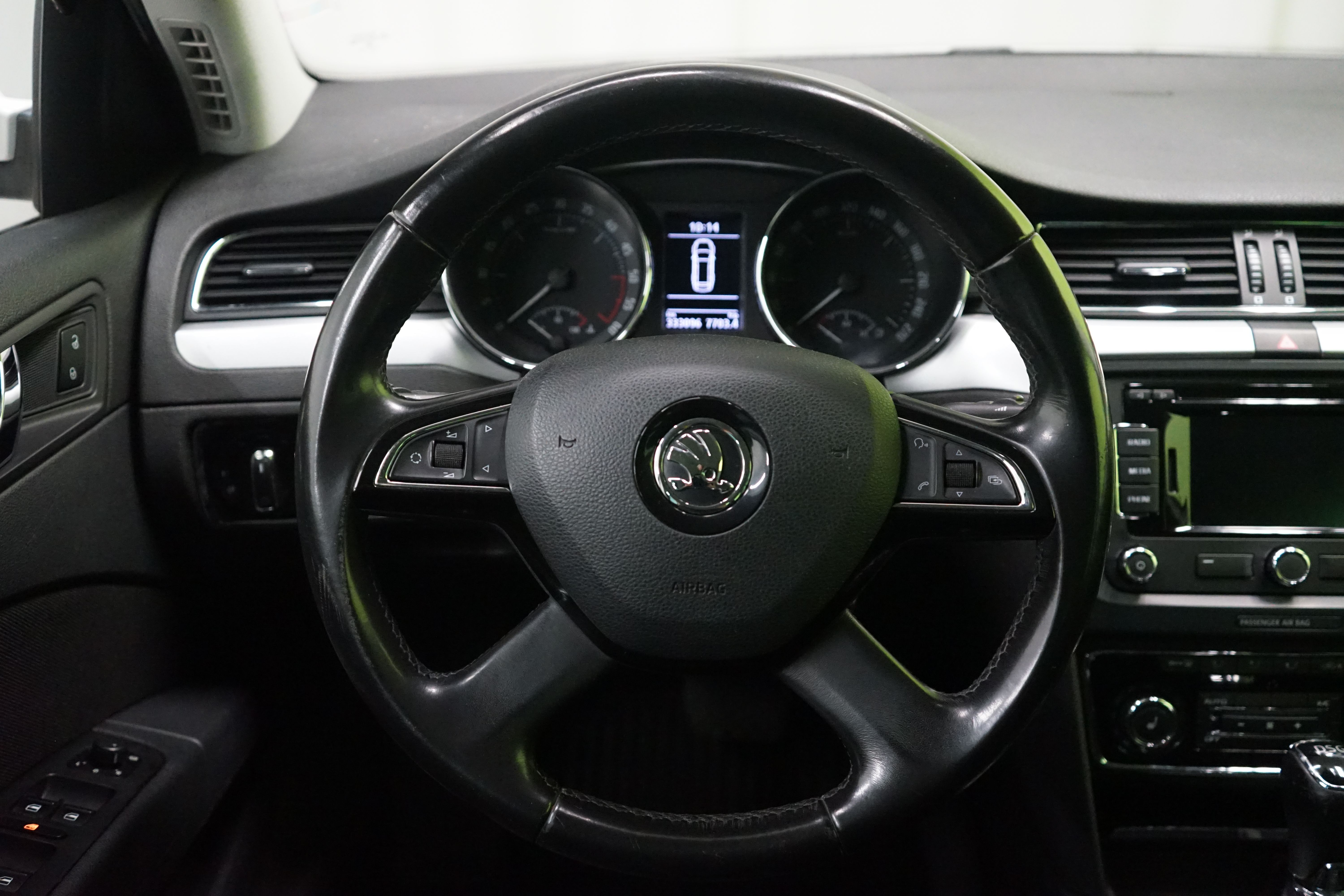 Skoda Superb 2014