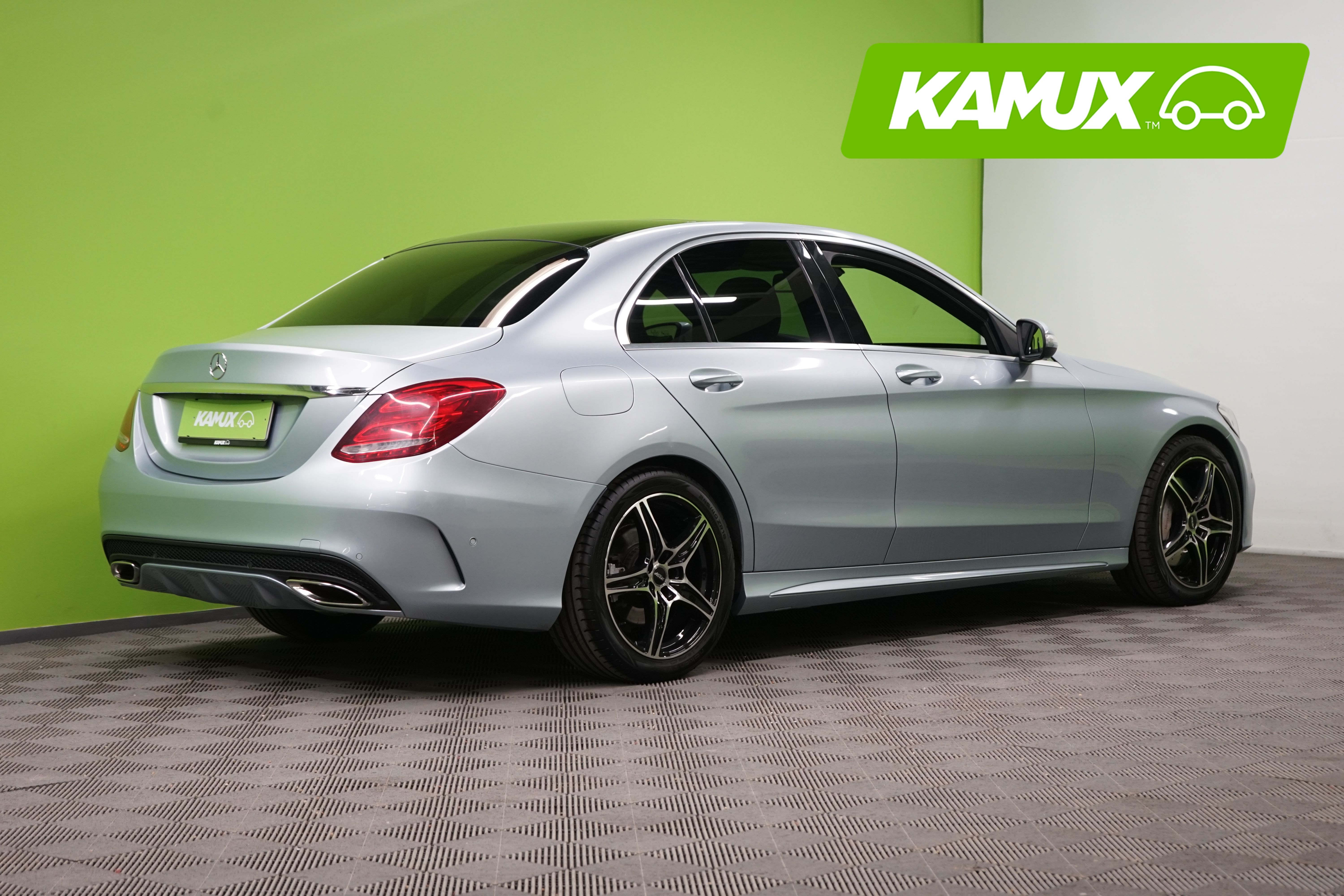 Mercedes-Benz C 2015