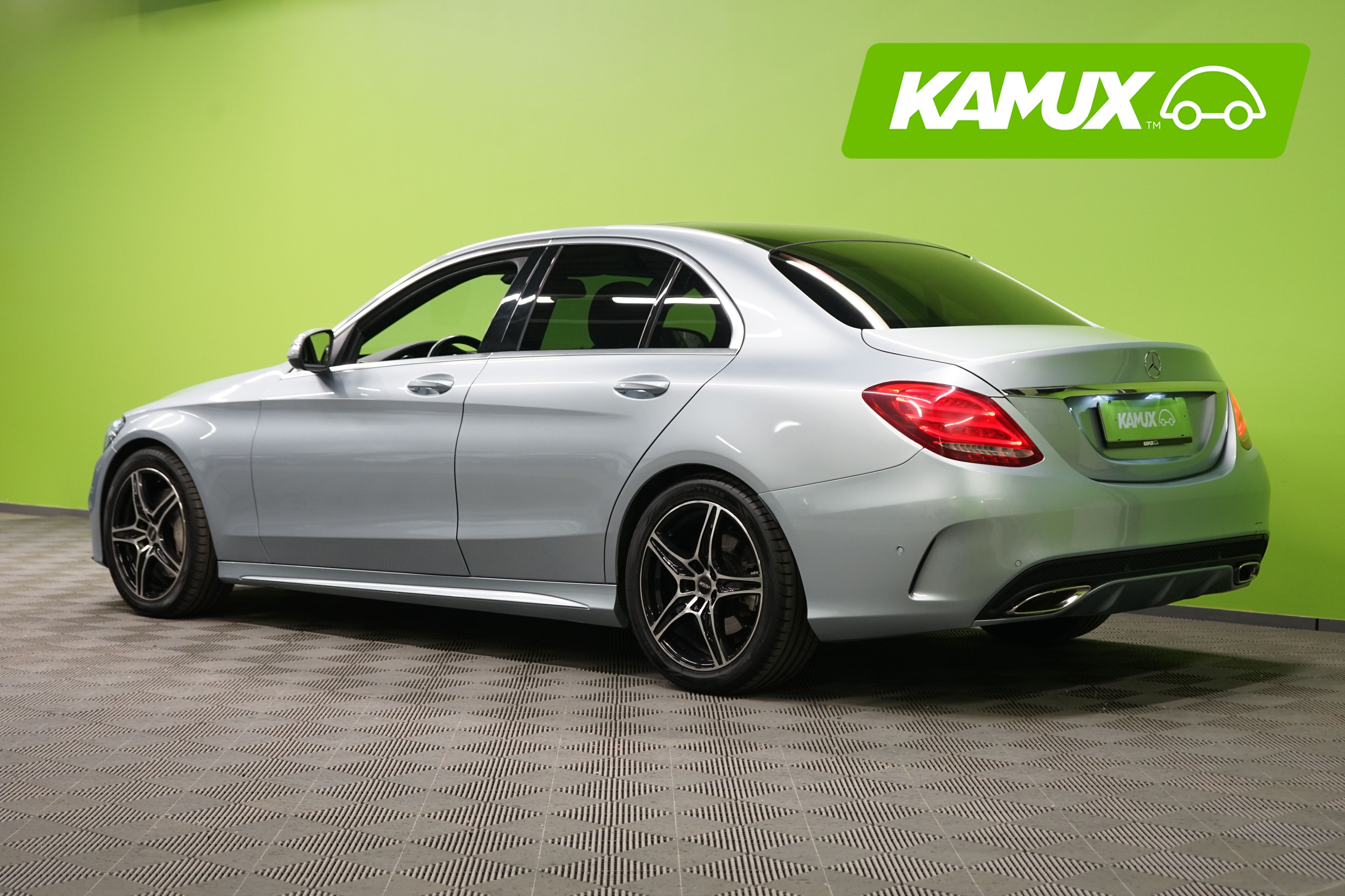 Mercedes-Benz C 2015