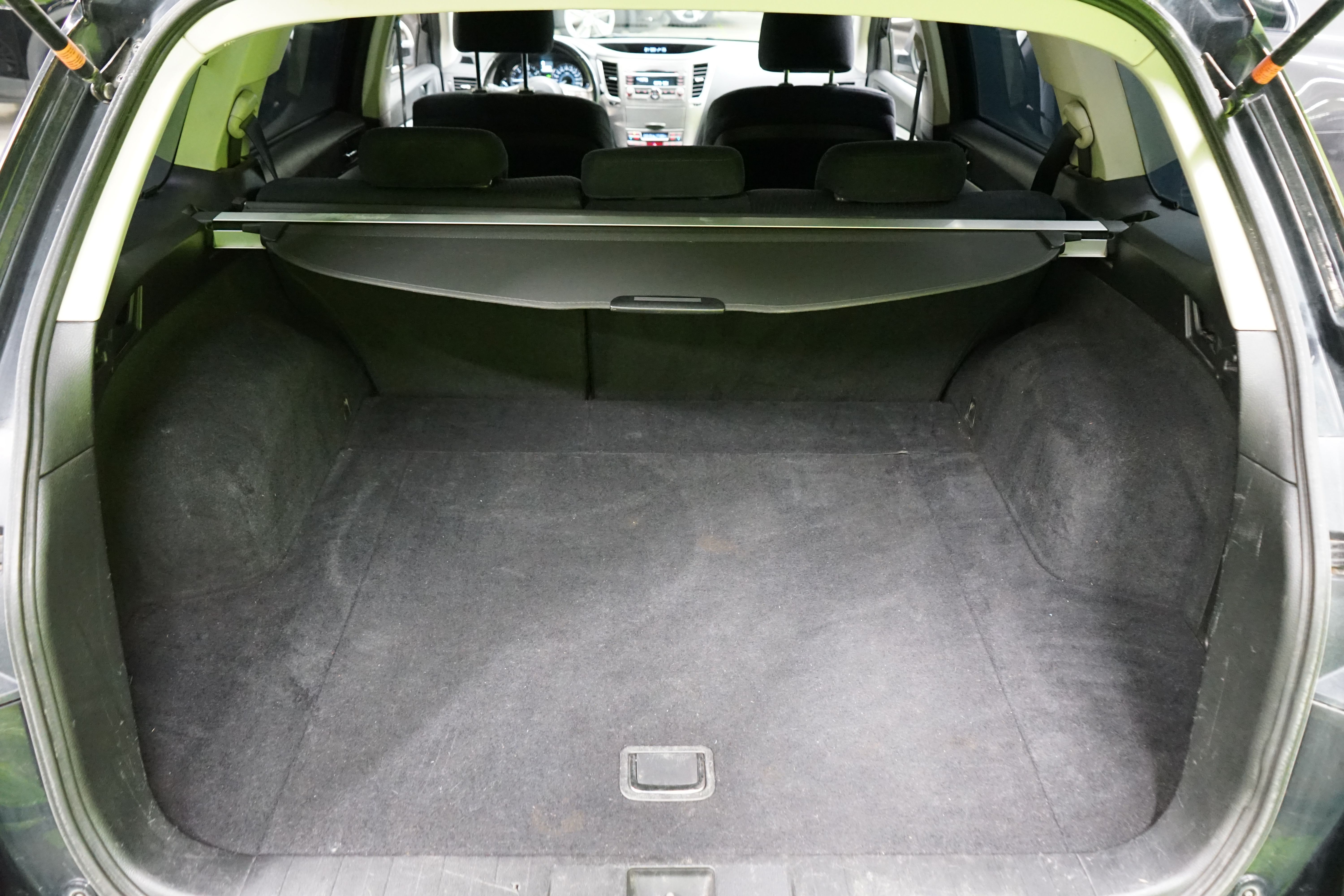 Subaru Outback 2012