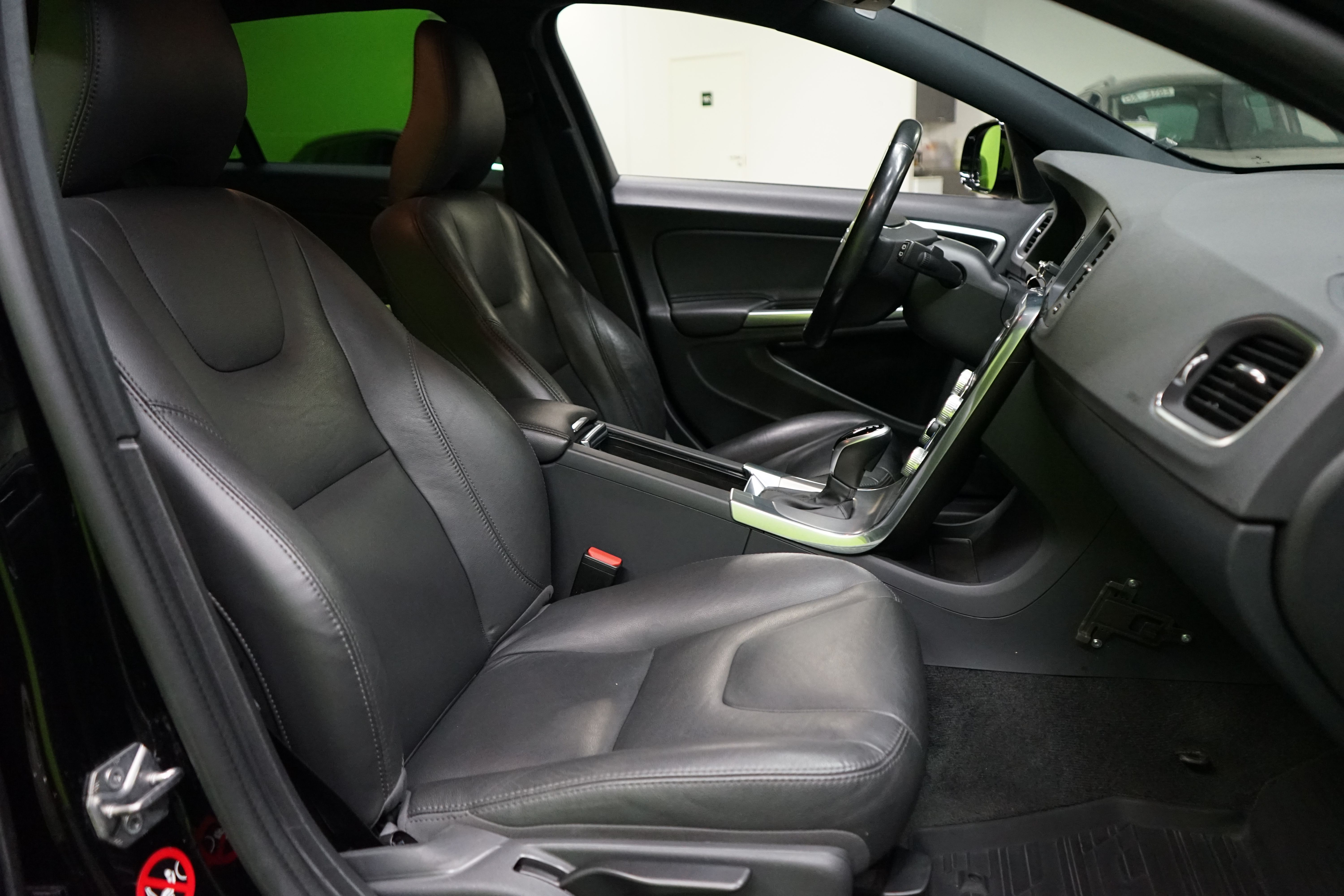 Volvo V60 Cross Country 2017