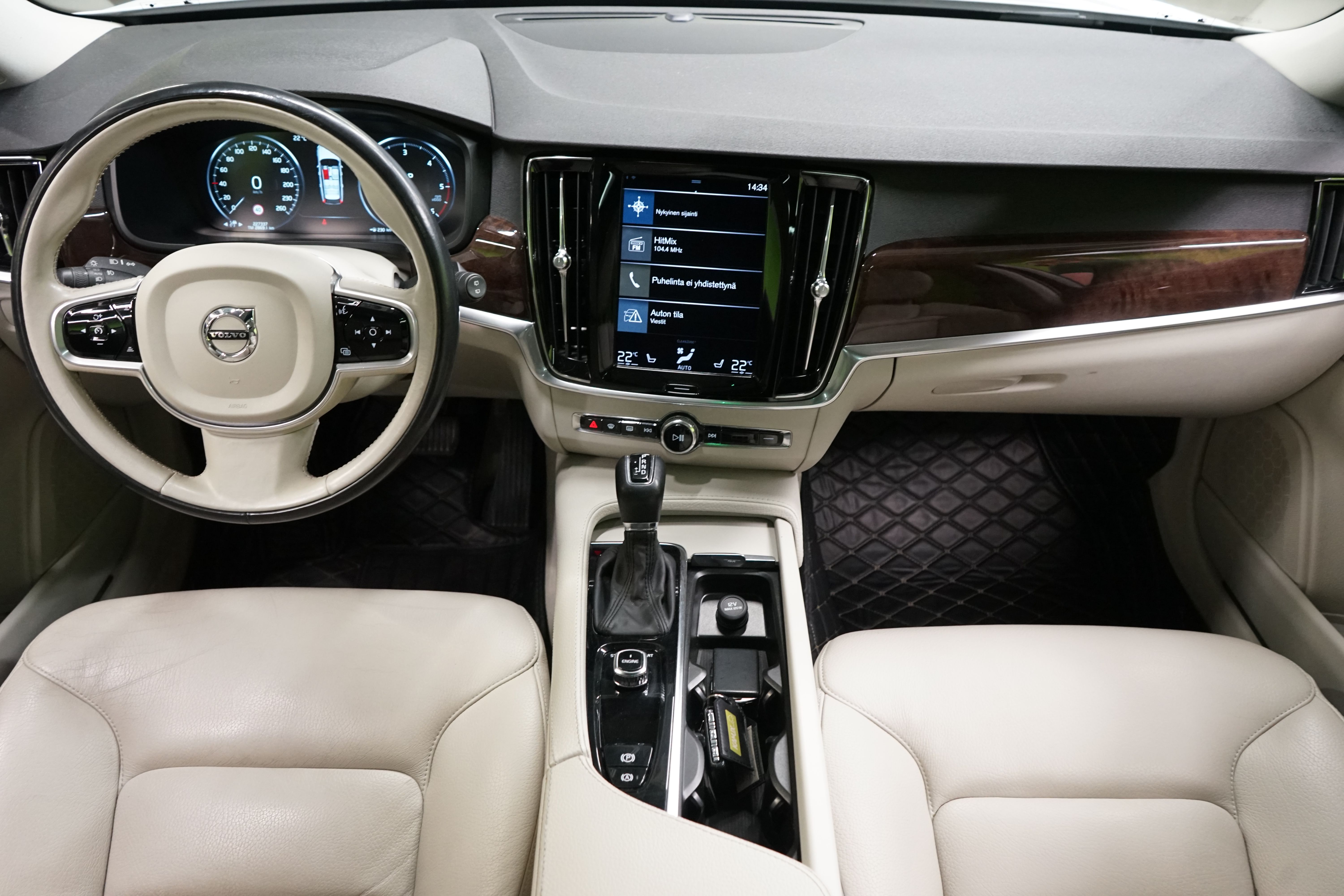 Volvo V90 2016