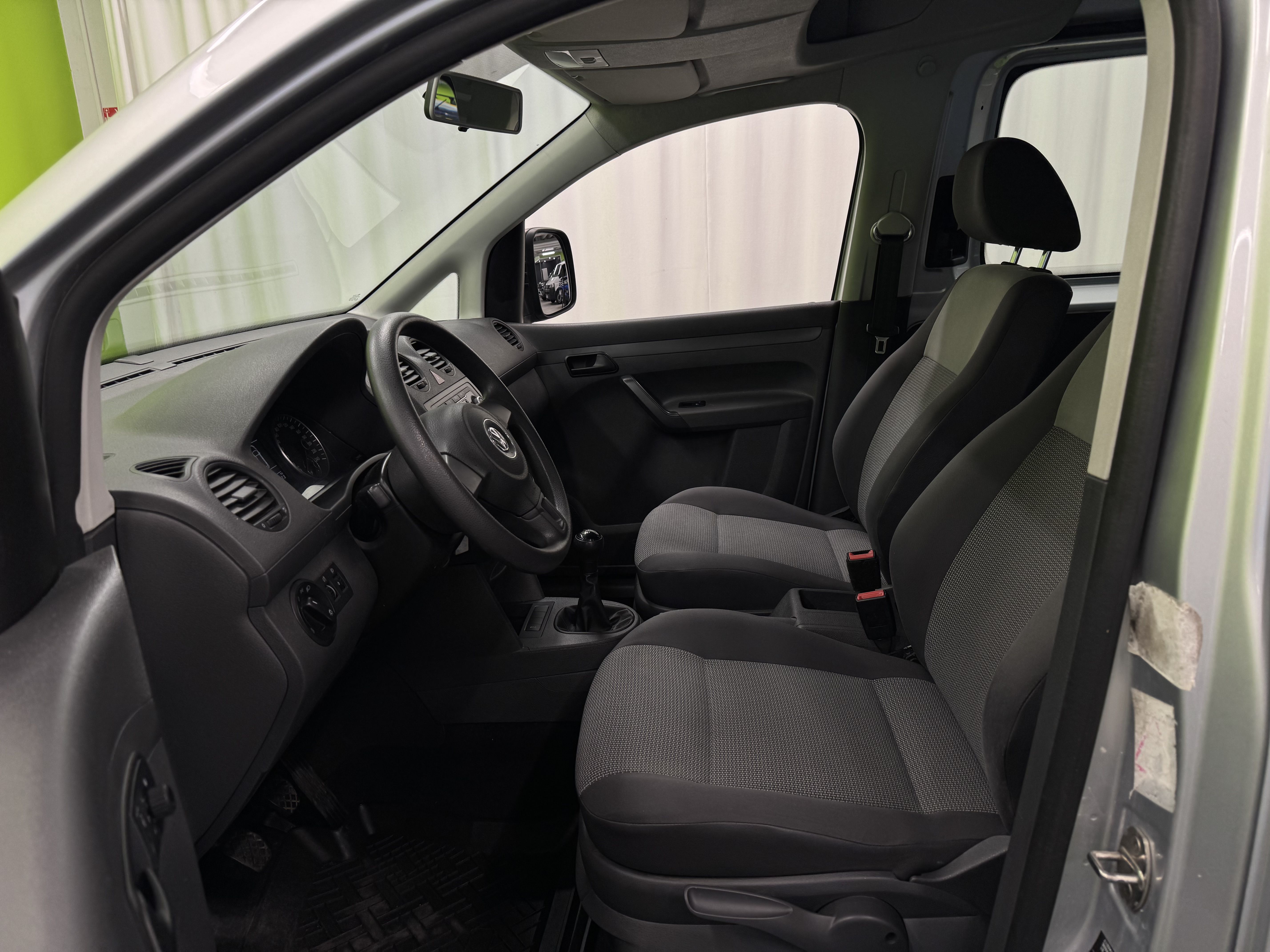 Volkswagen Caddy Maxi 2010