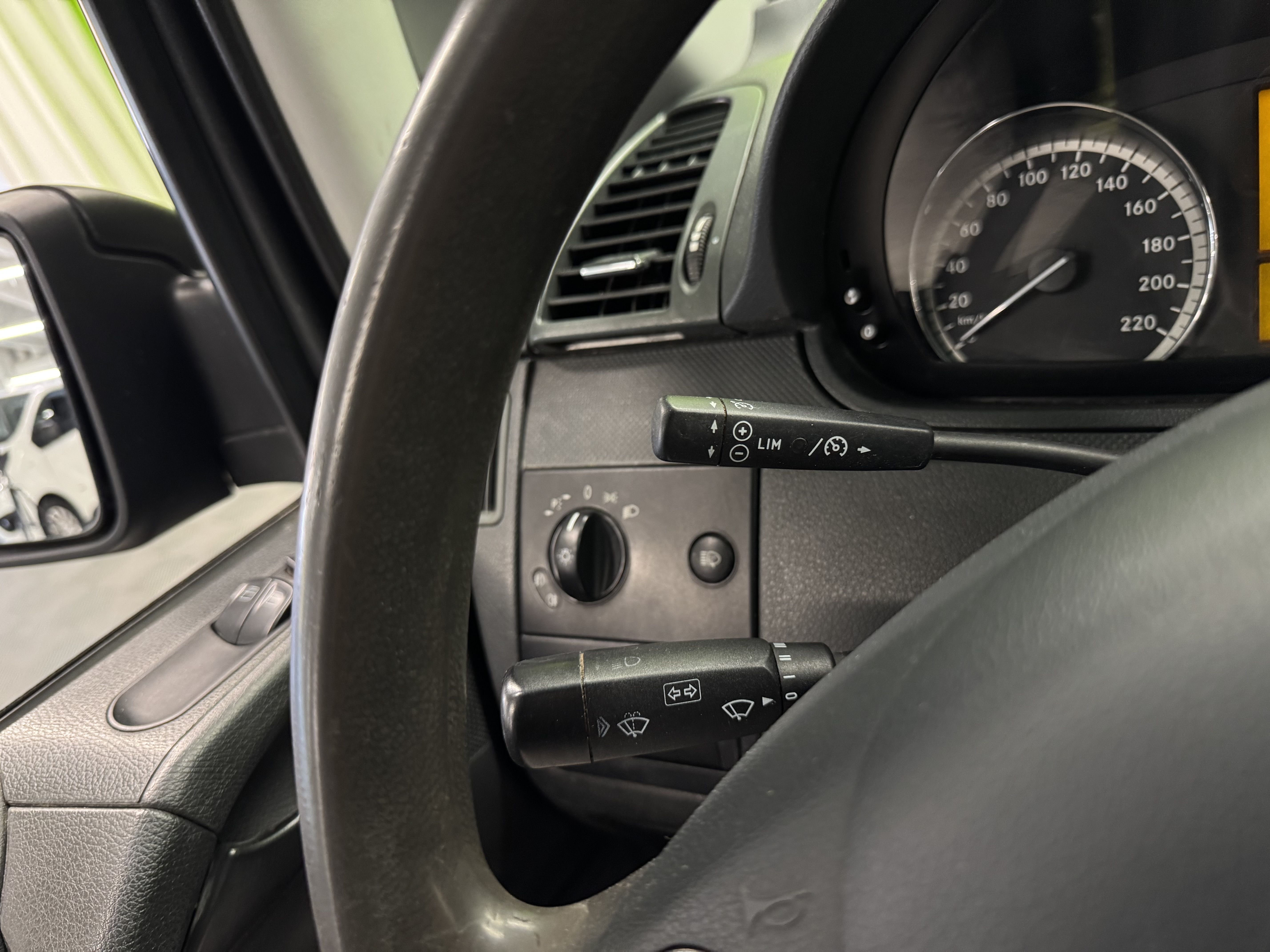 Mercedes-Benz Vito 2012