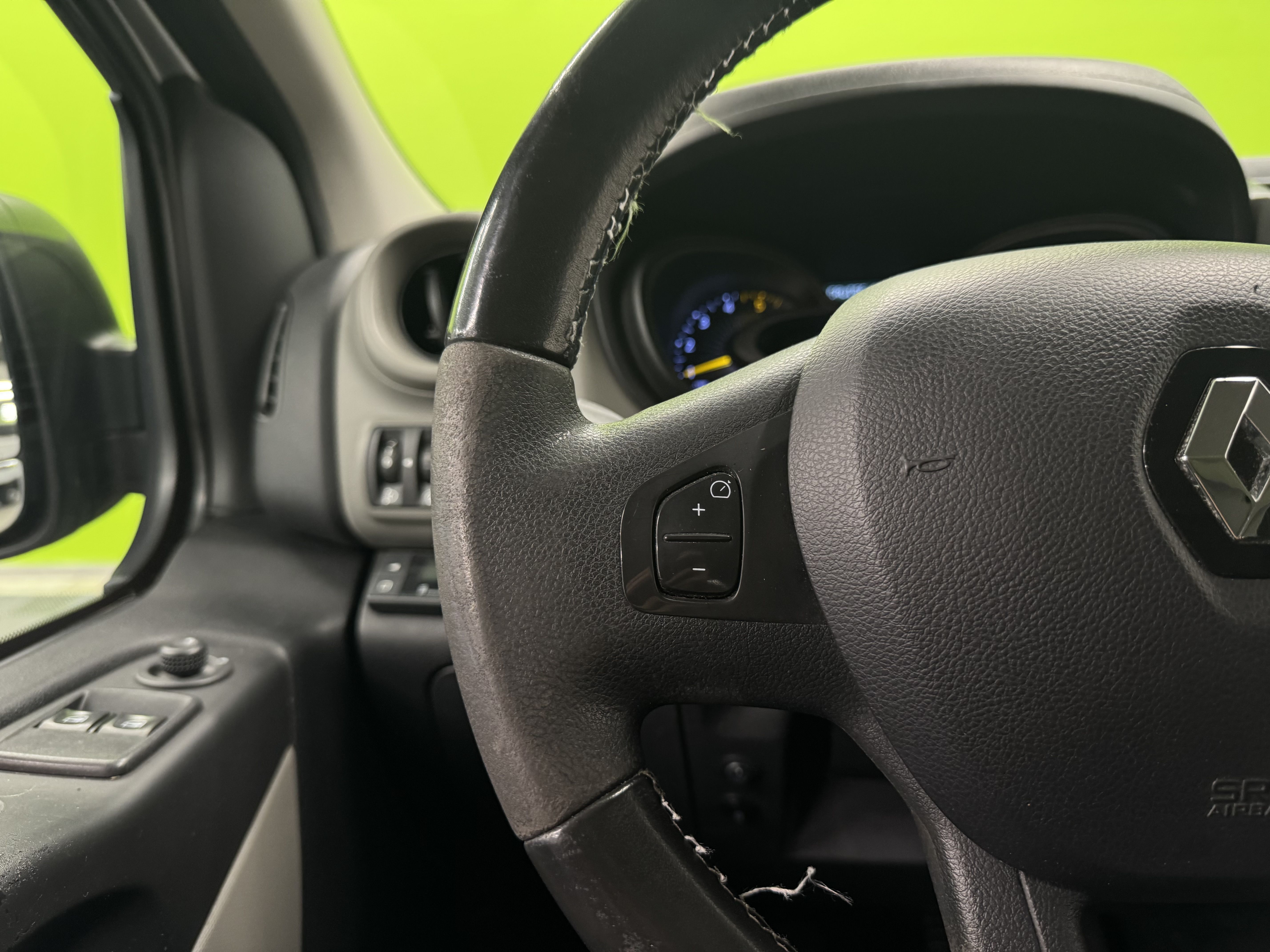Renault Trafic Passenger 2015