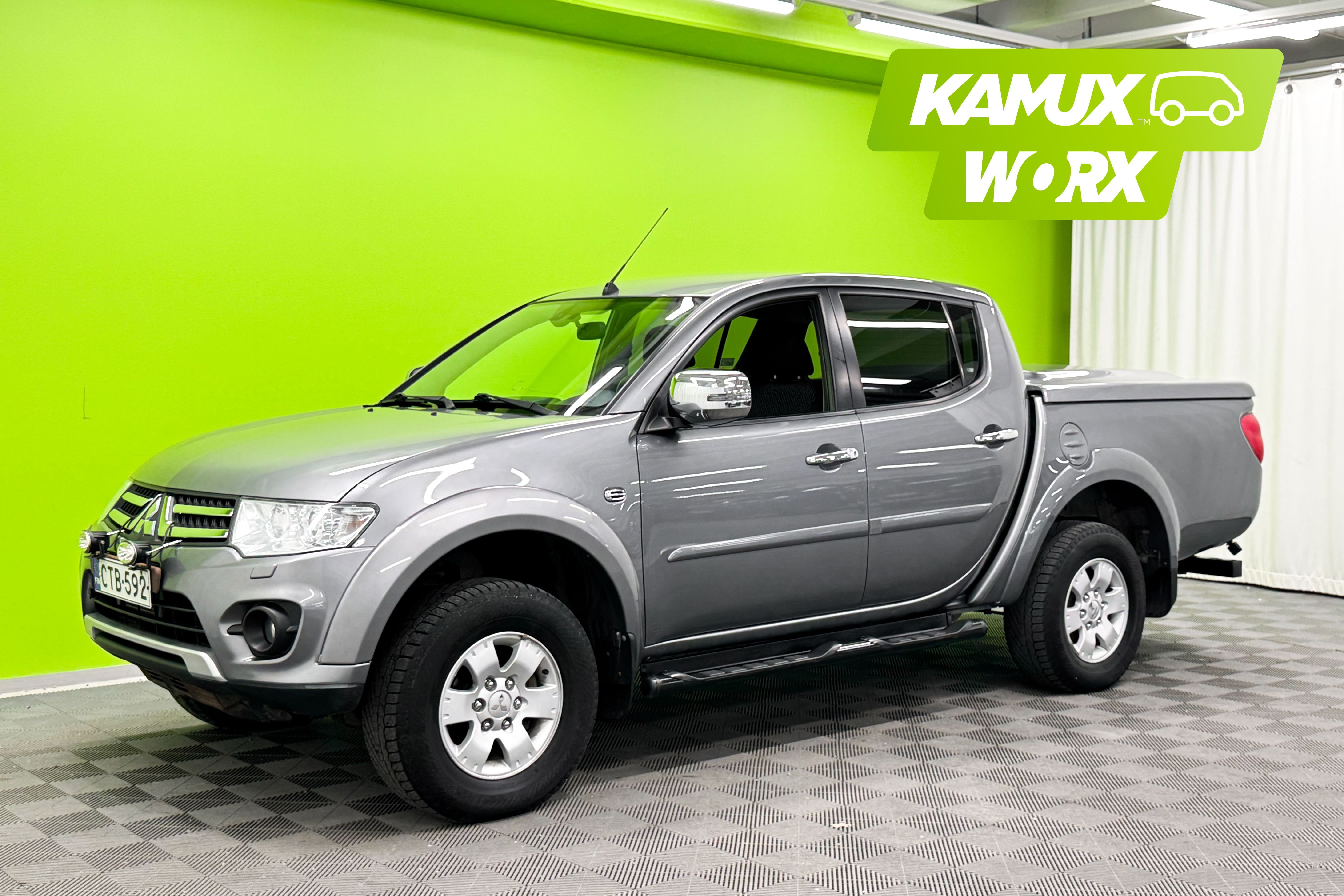Mitsubishi L200 2015