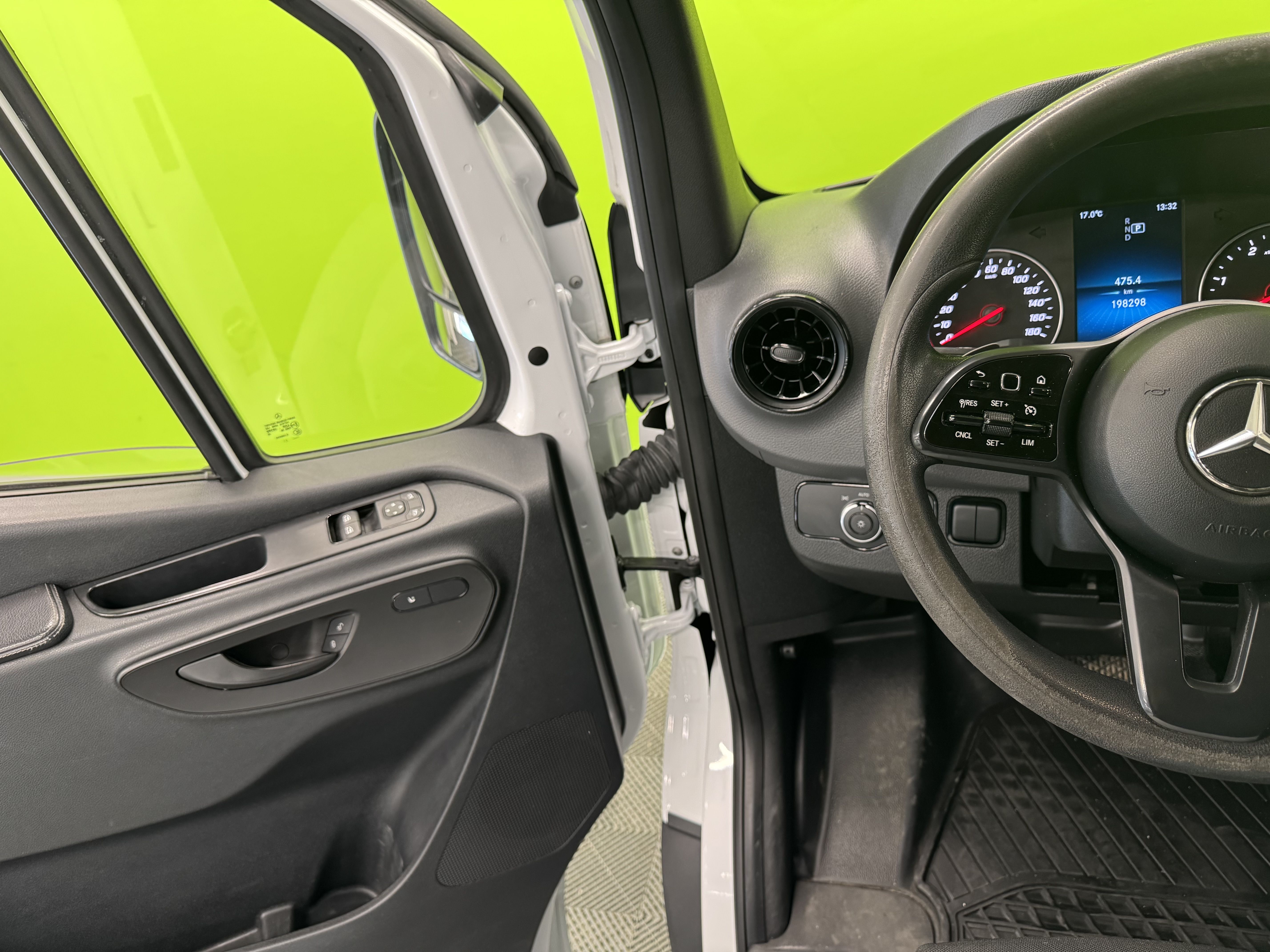 Mercedes-Benz Sprinter 2021