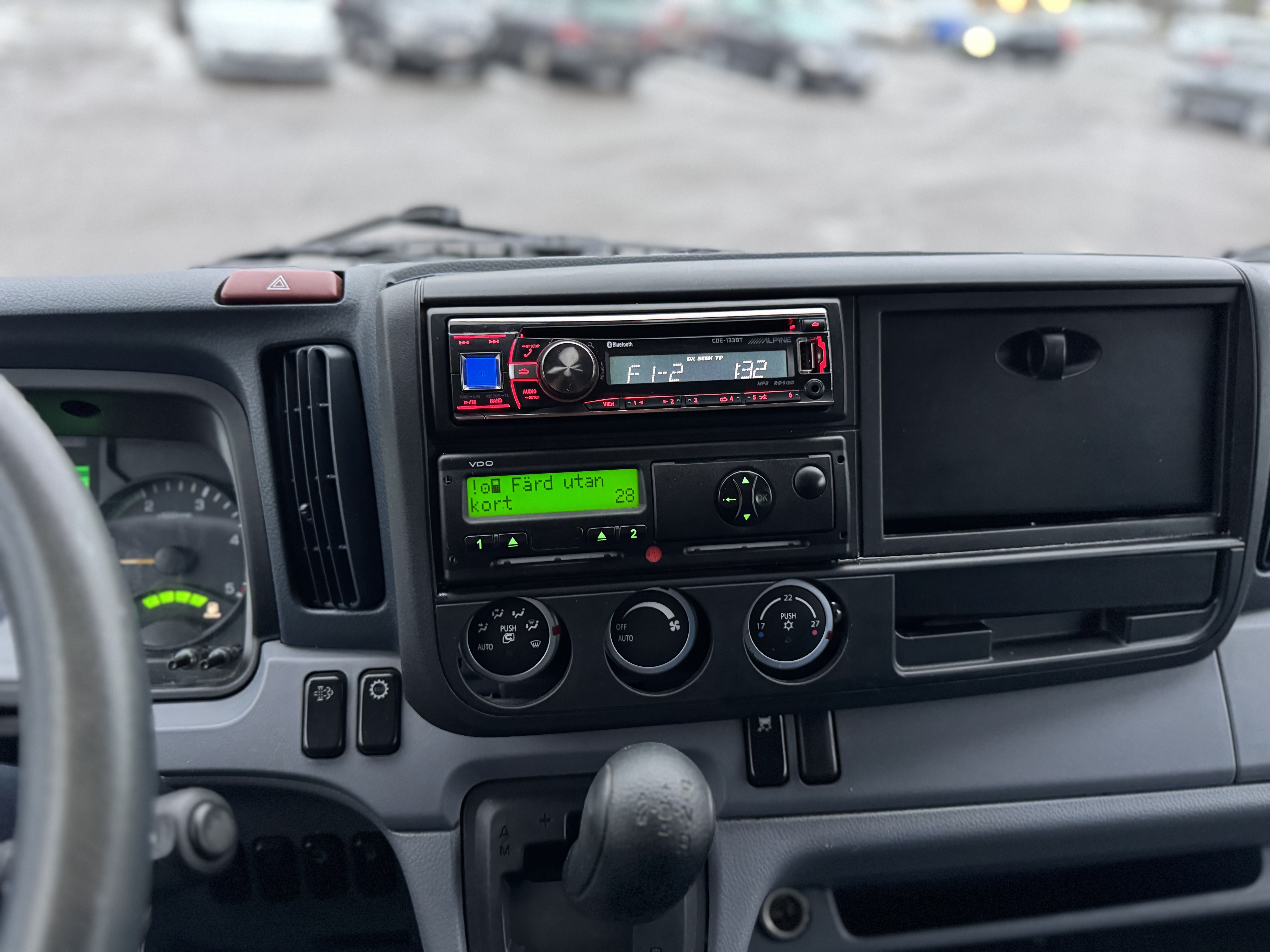Mitsubishi Canter 2012