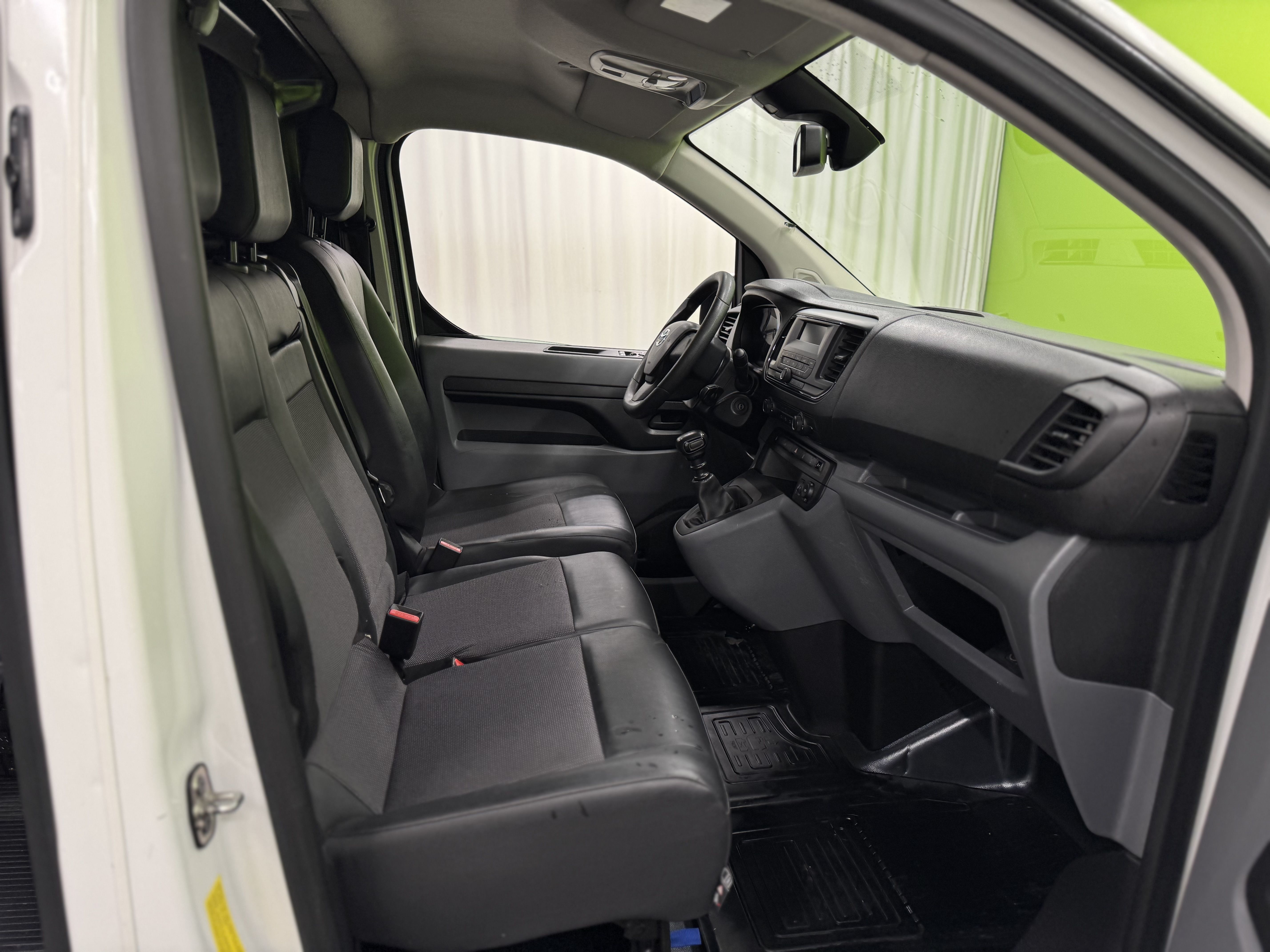 Toyota Proace 2021