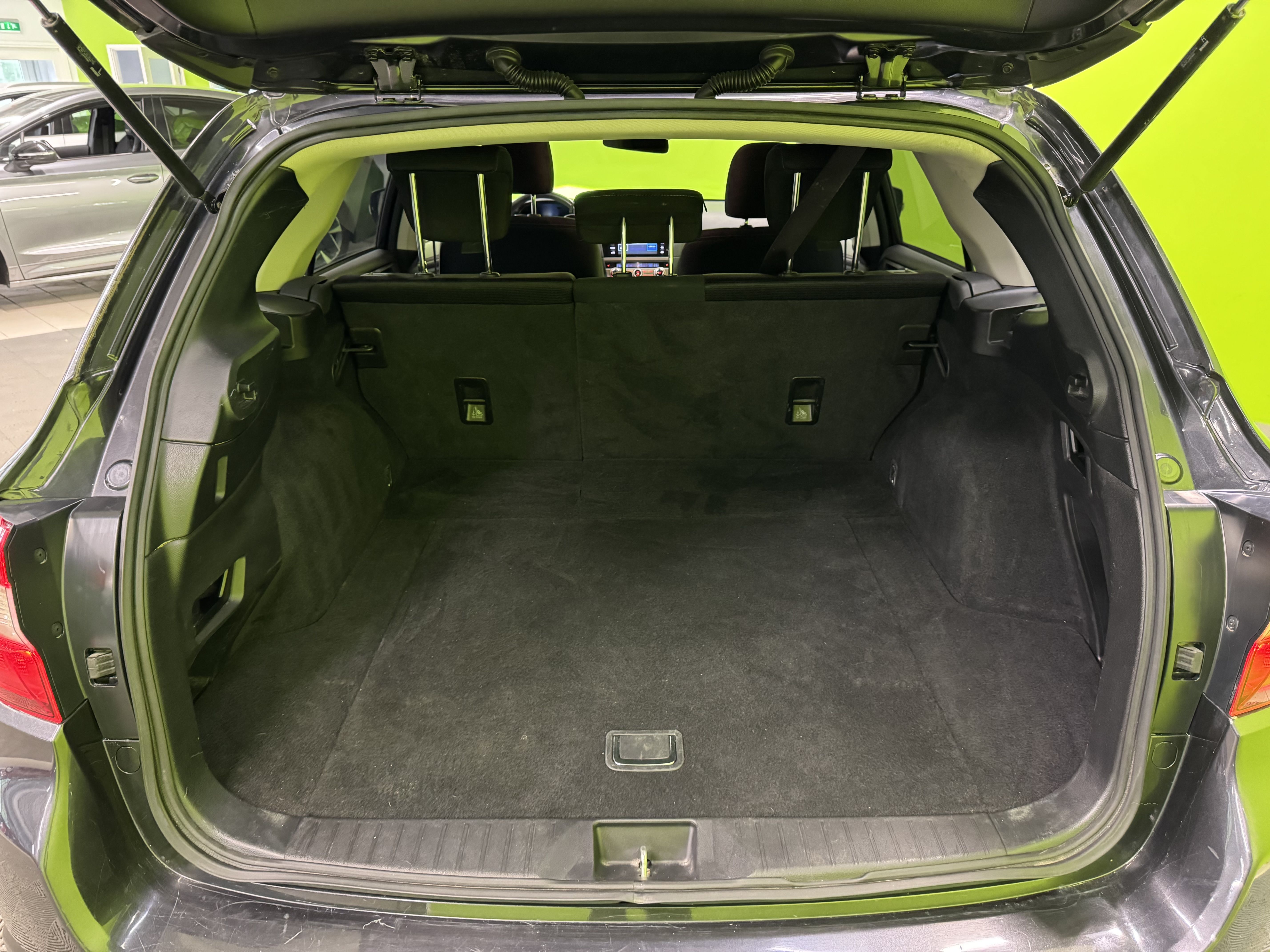 Subaru Outback 2016