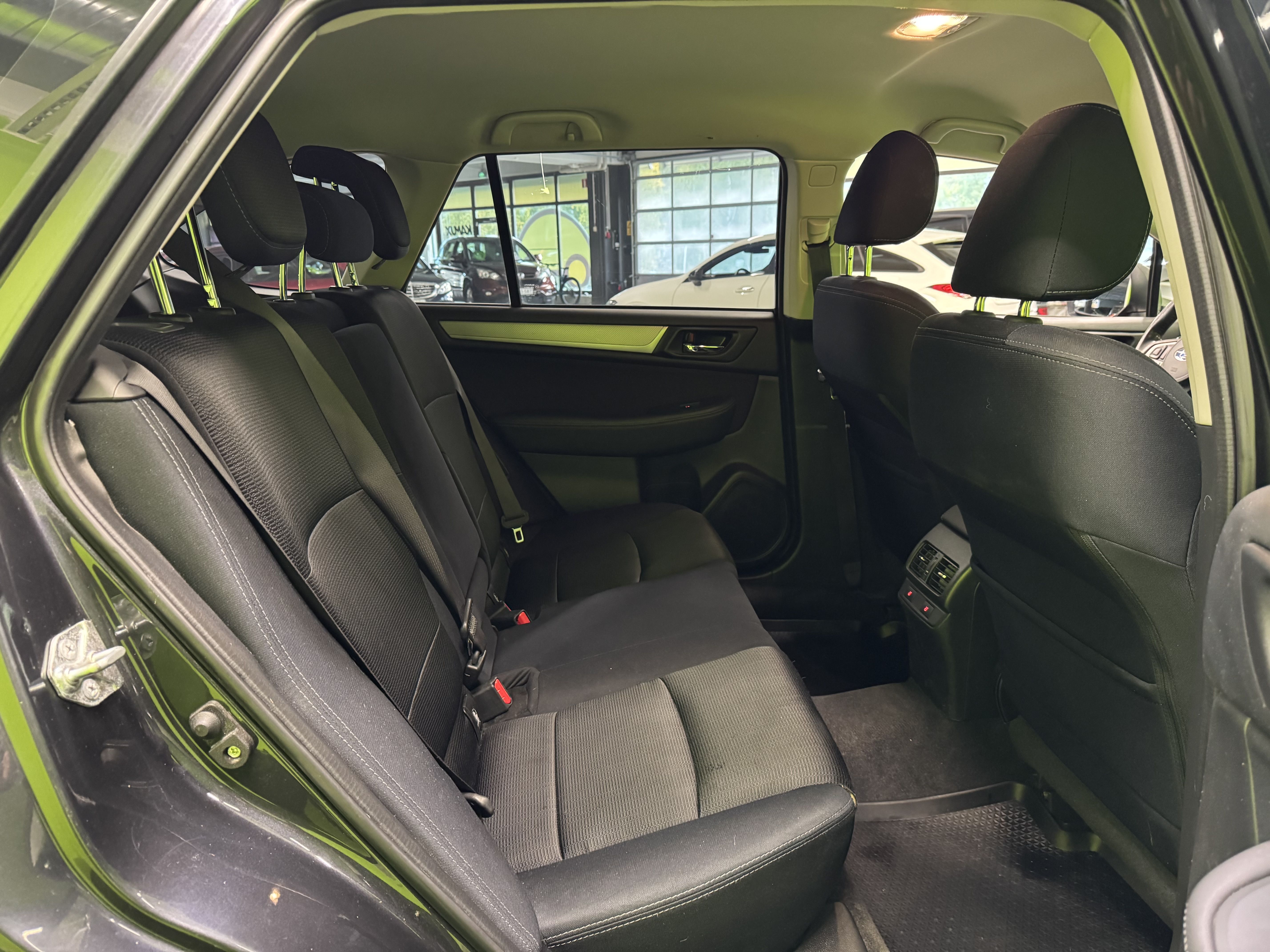 Subaru Outback 2016