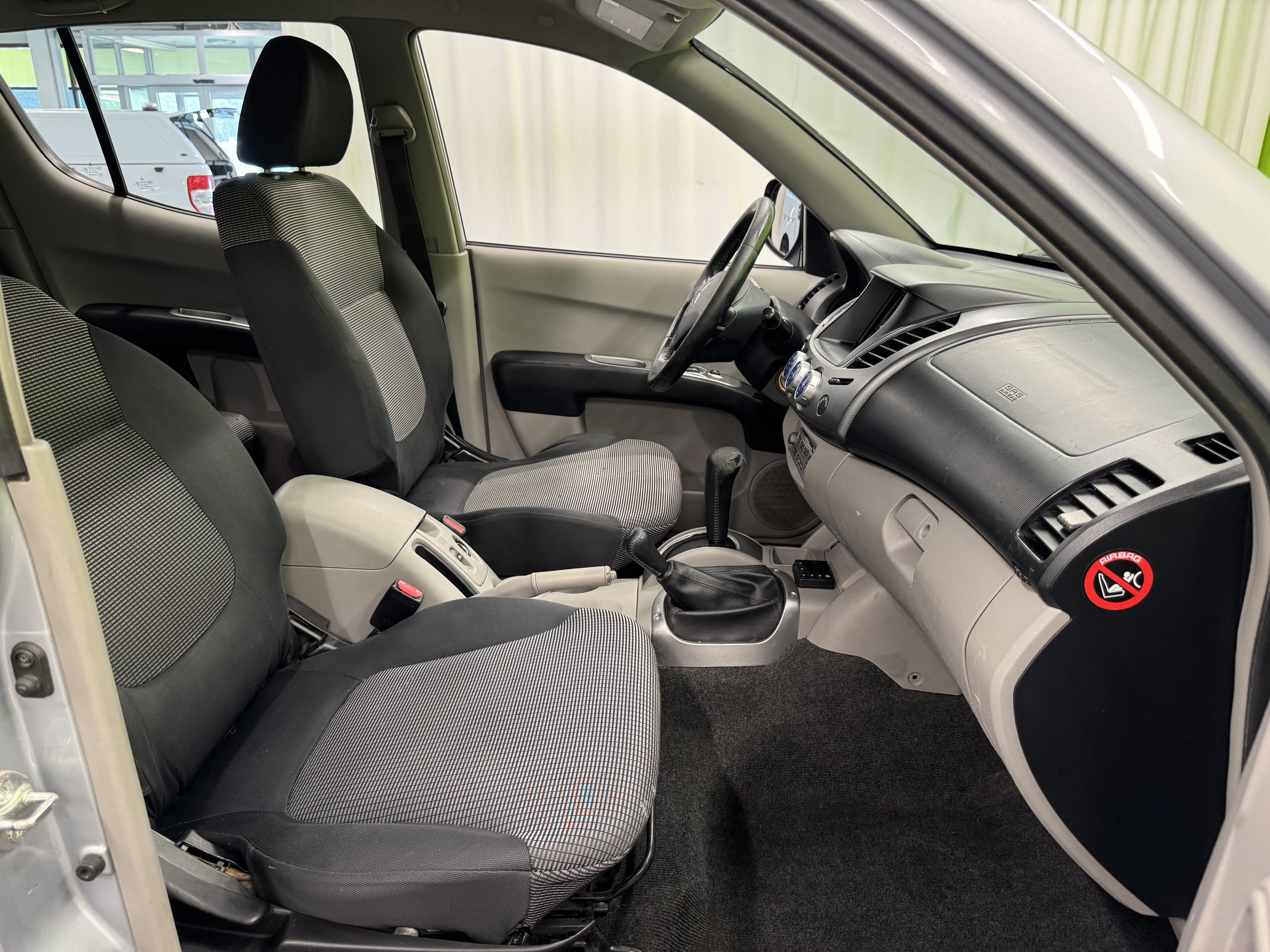 Mitsubishi L200 2008