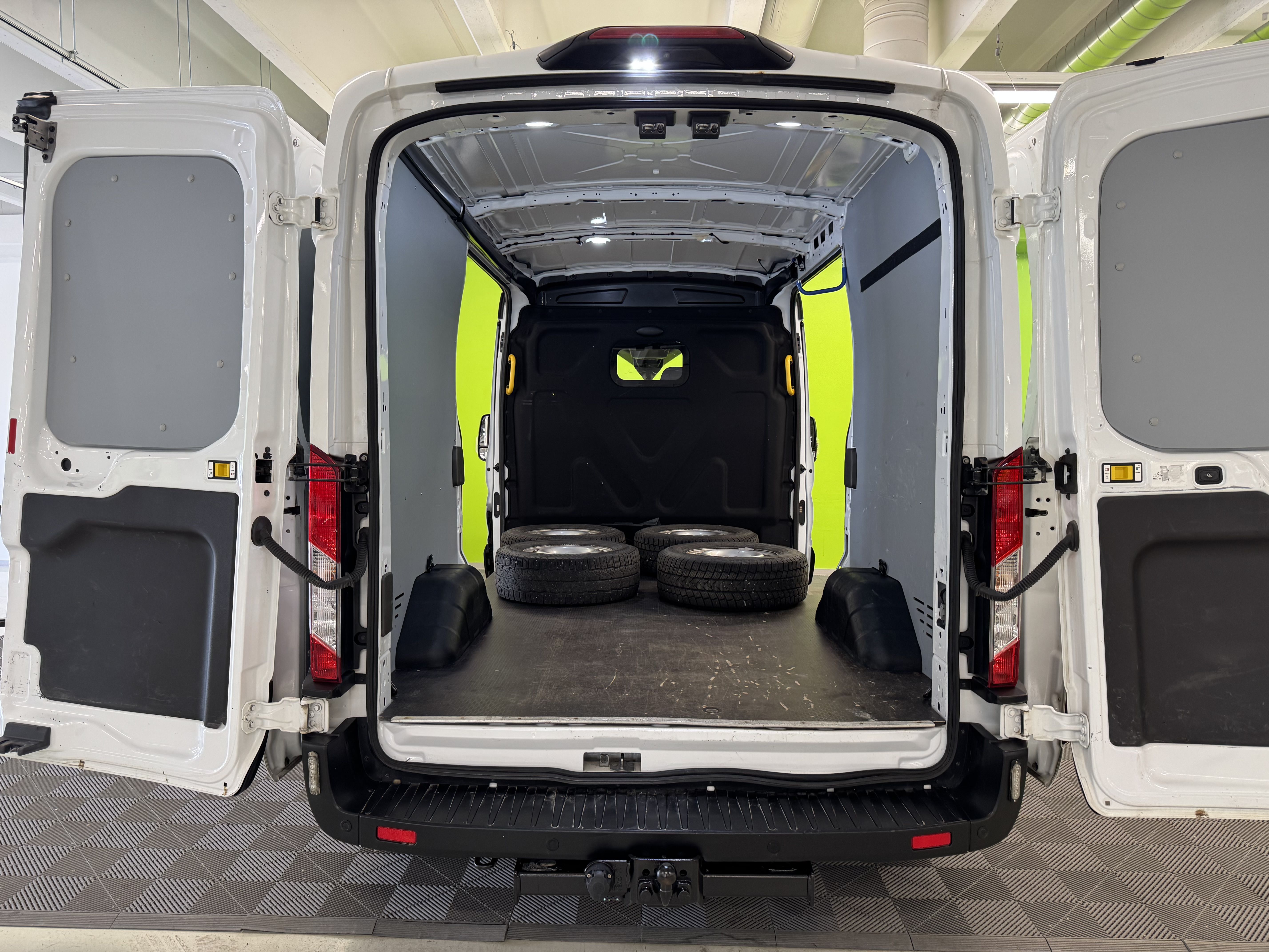 Ford Transit 2020