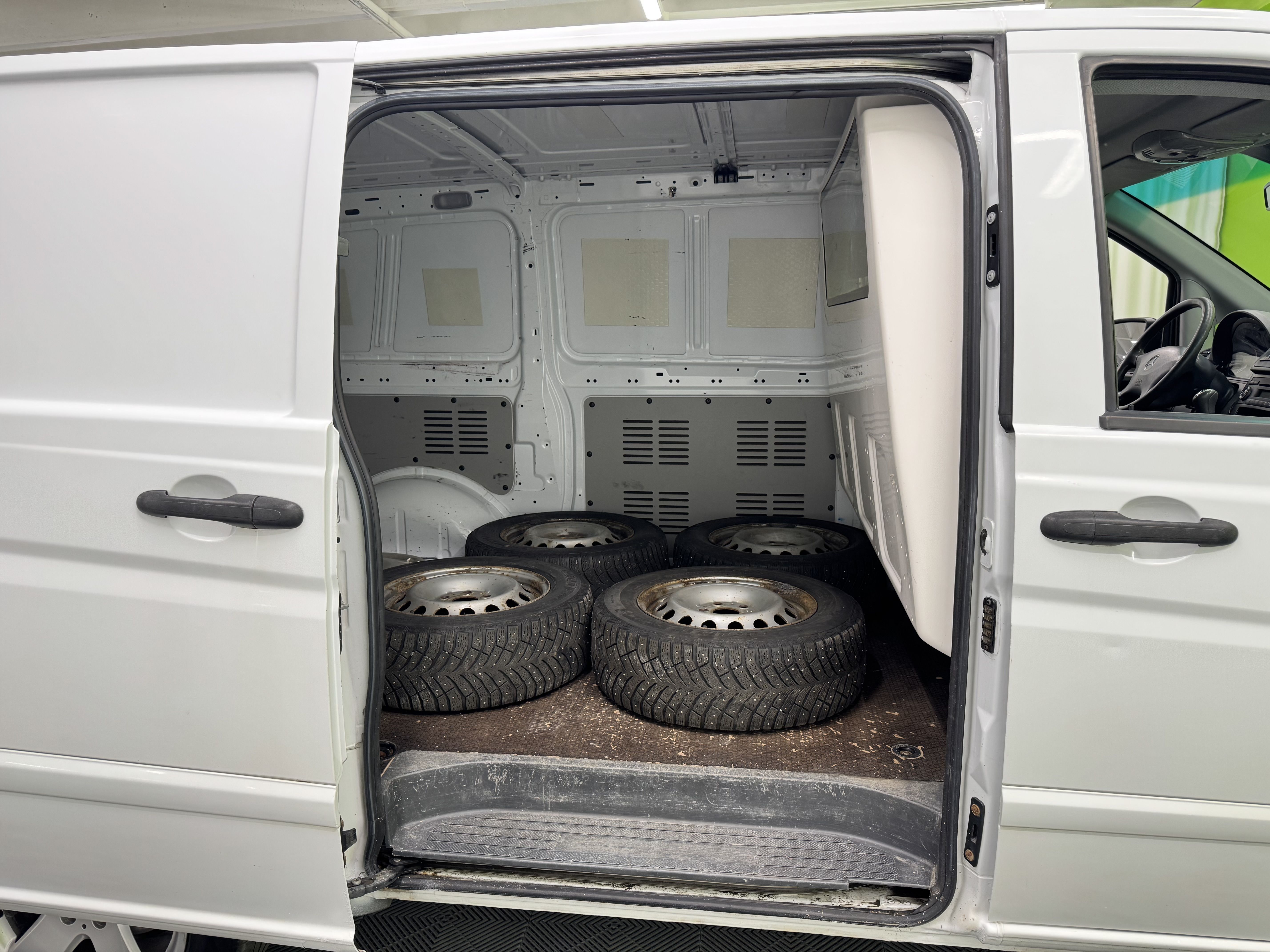 Mercedes-Benz Vito 2013