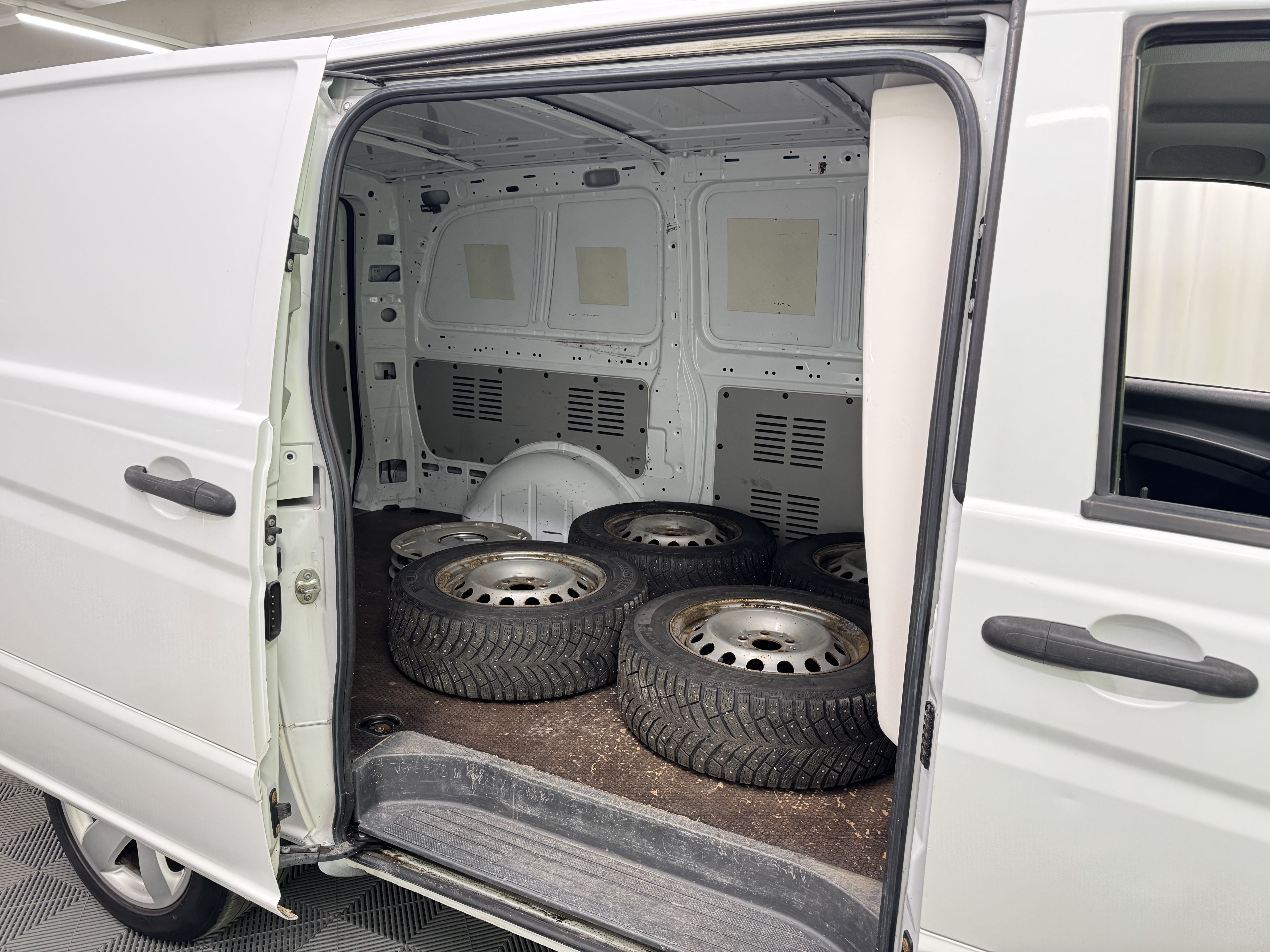 Mercedes-Benz Vito 2013