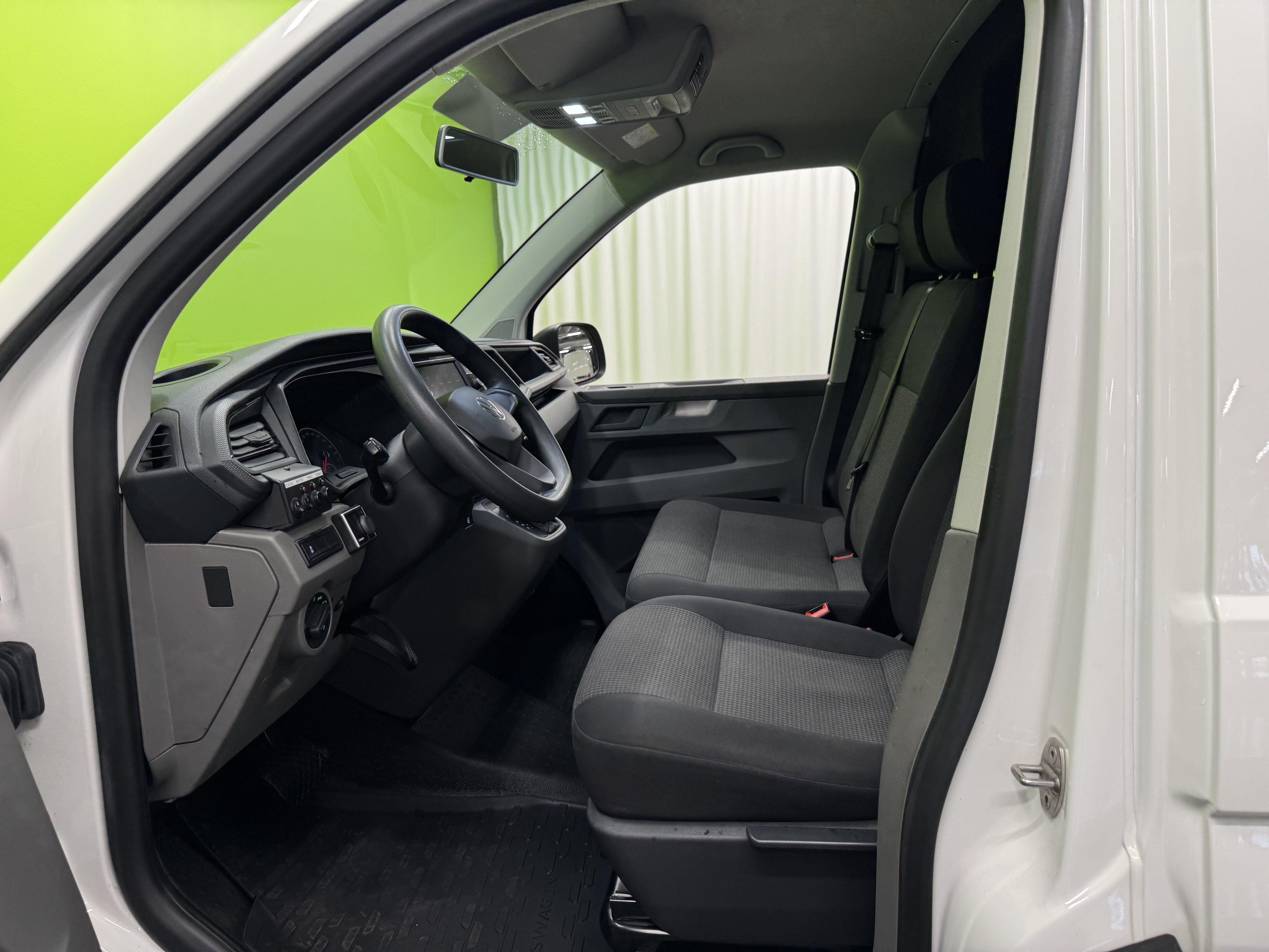 Volkswagen Transporter 2021