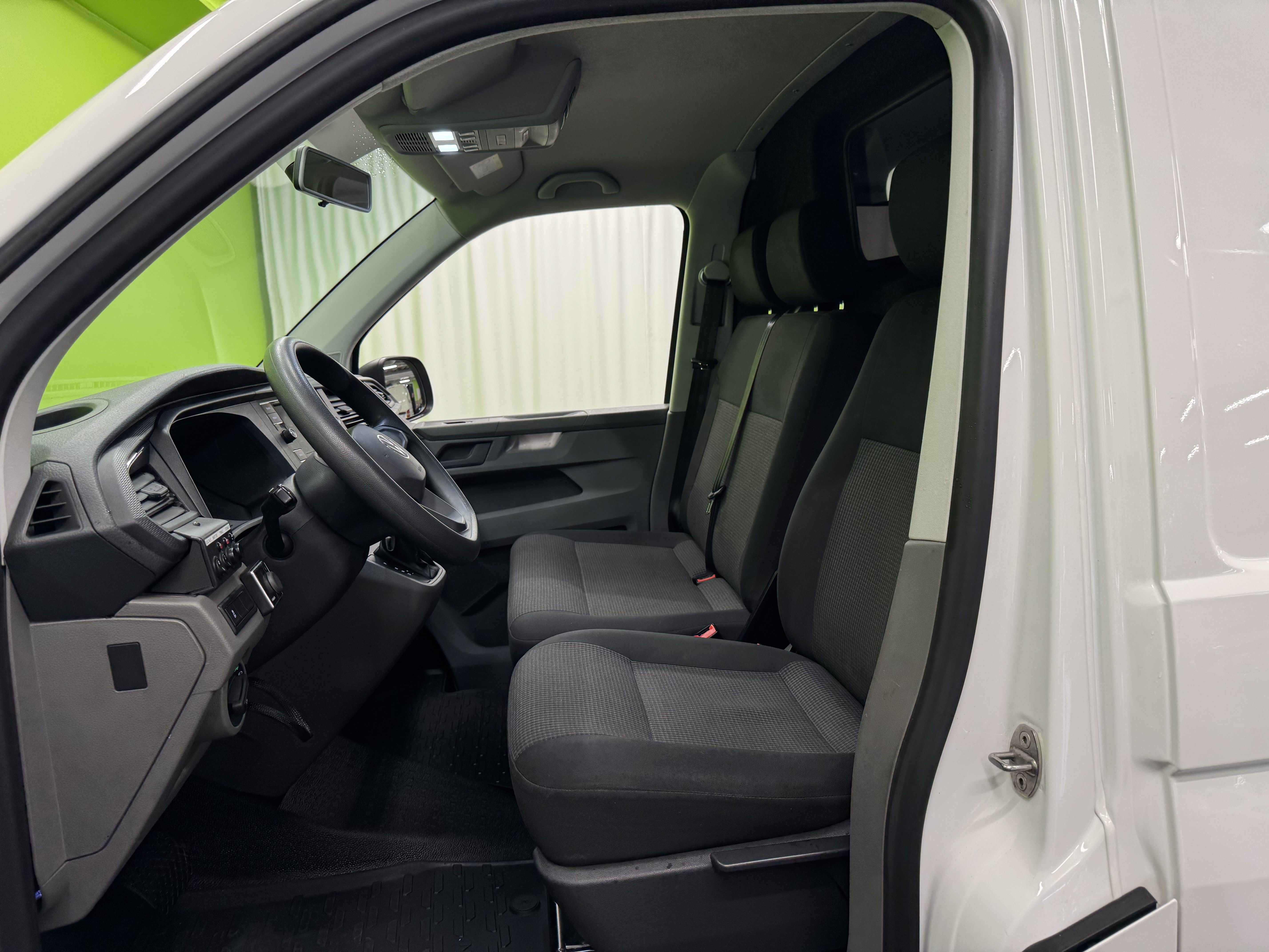 Volkswagen Transporter 2021