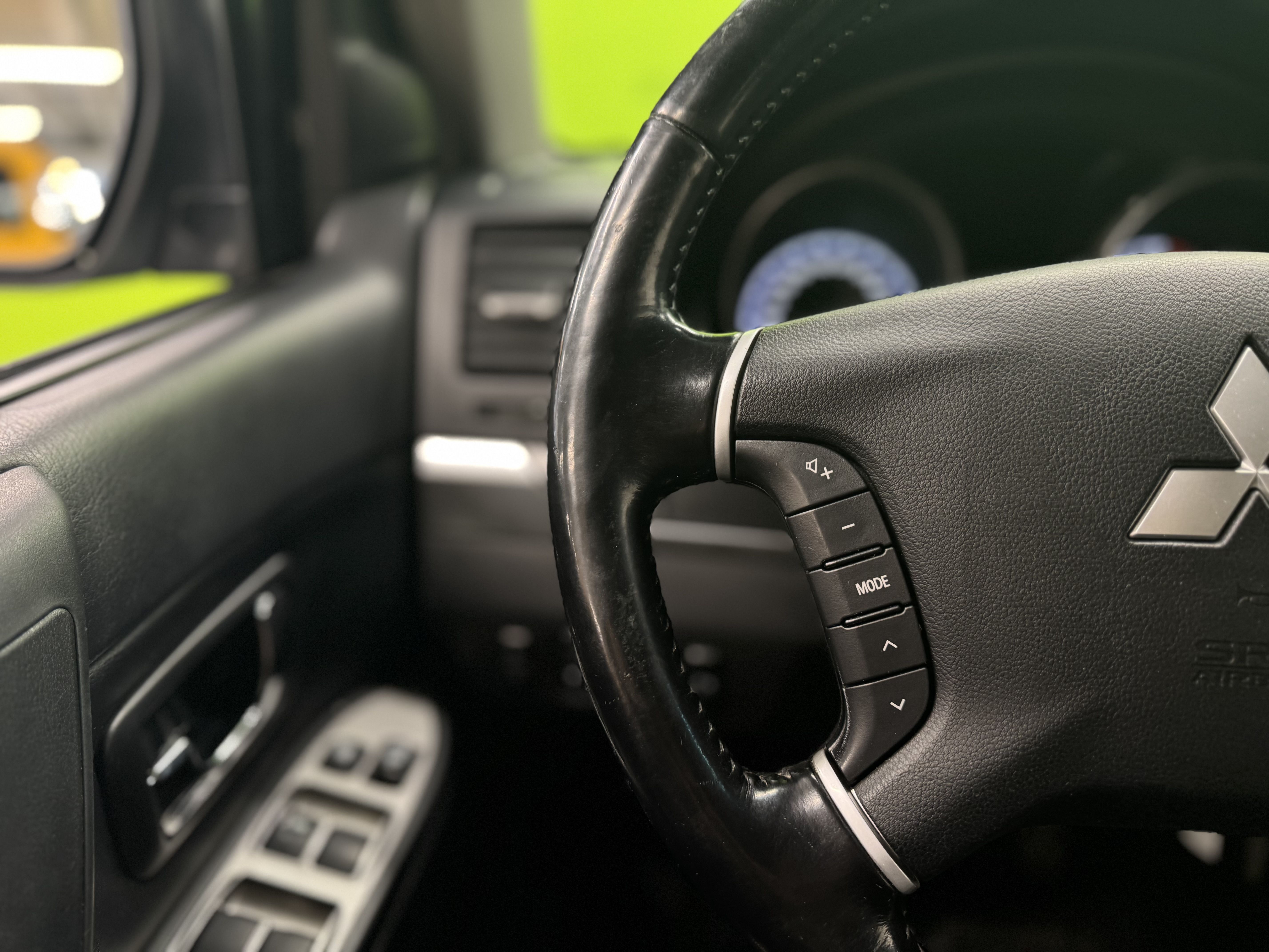 Mitsubishi Pajero 2007
