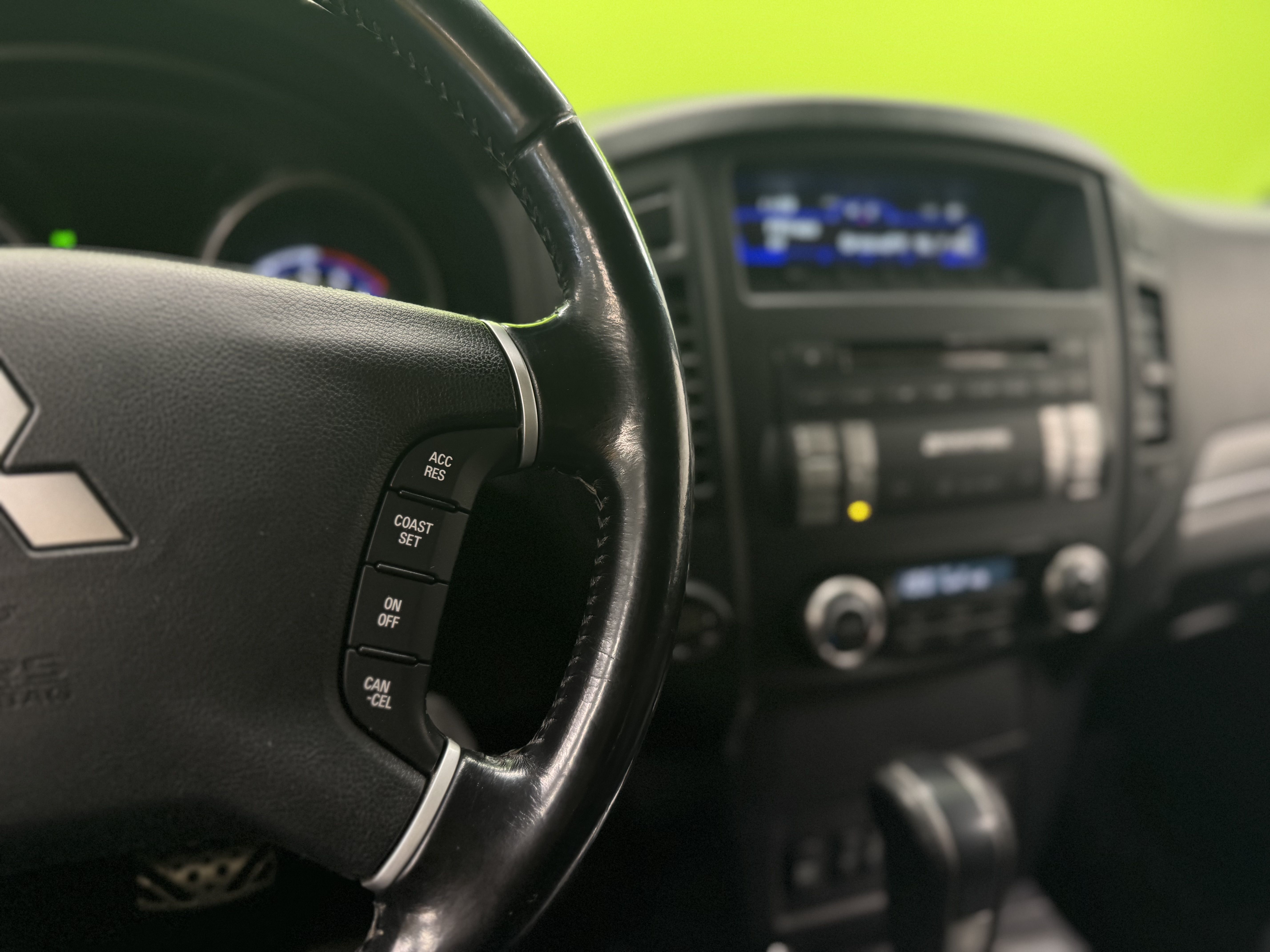 Mitsubishi Pajero 2007