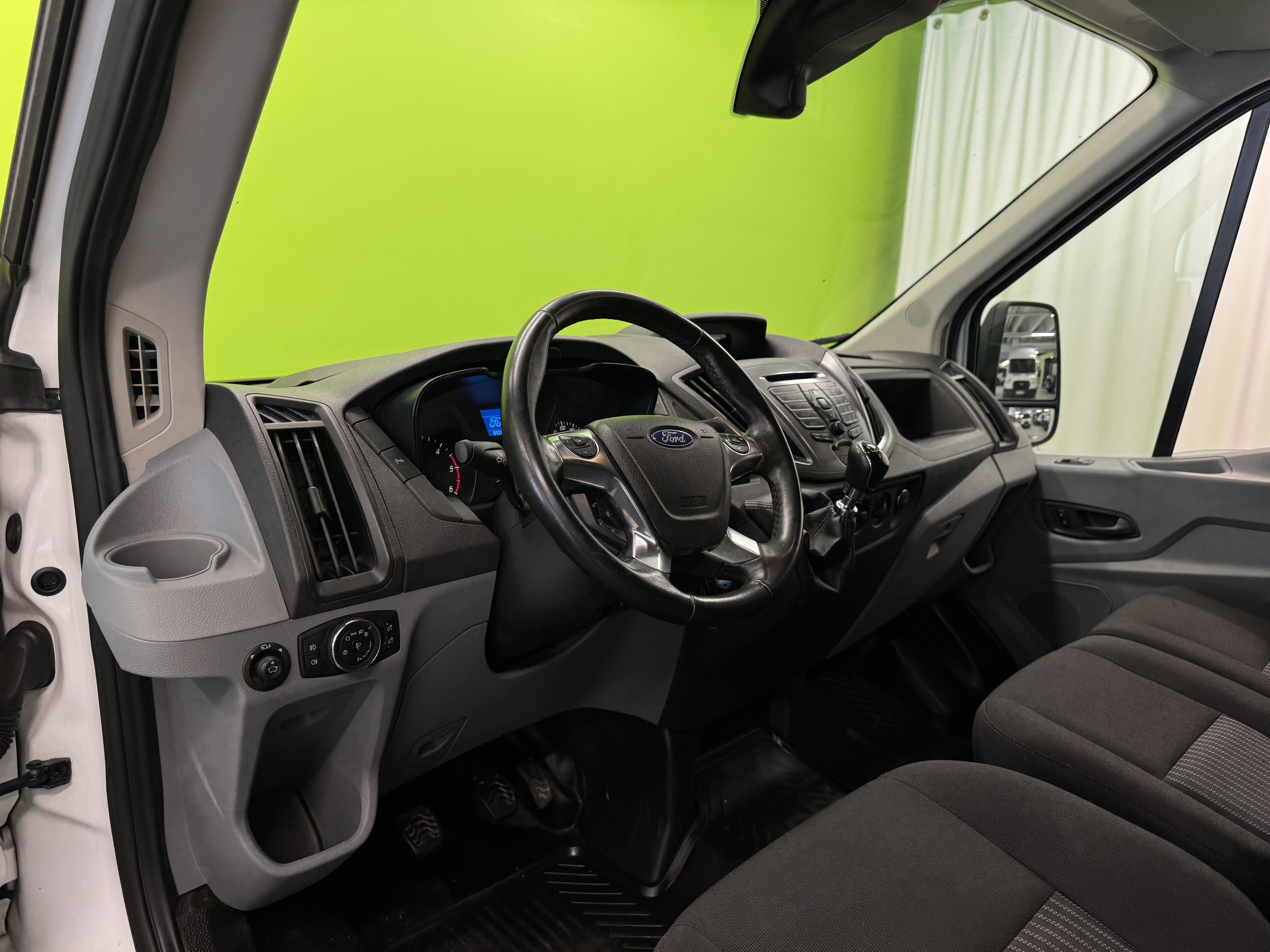 Ford Transit 2016