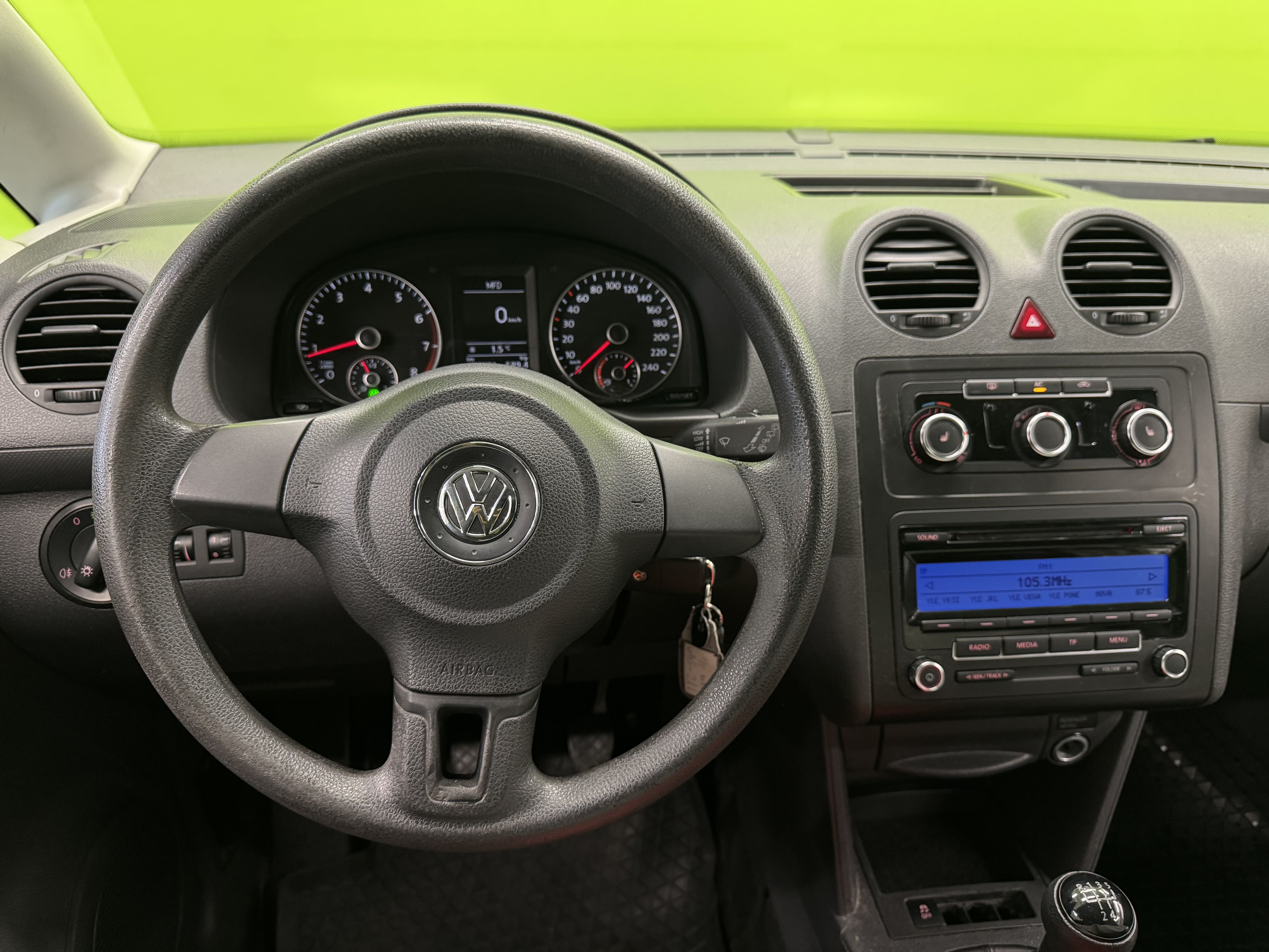 Volkswagen Caddy 2011