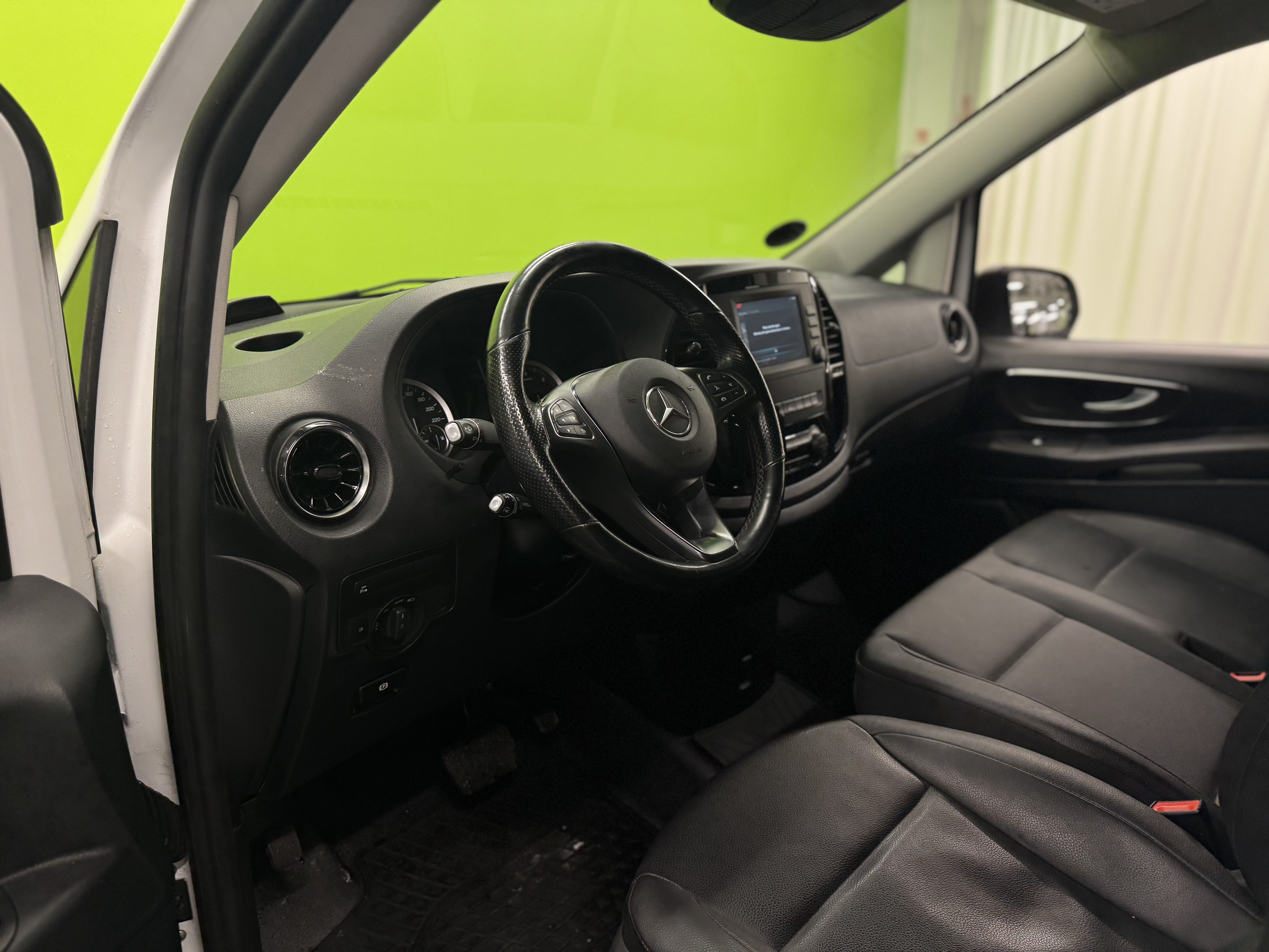 Mercedes-Benz Vito 2021