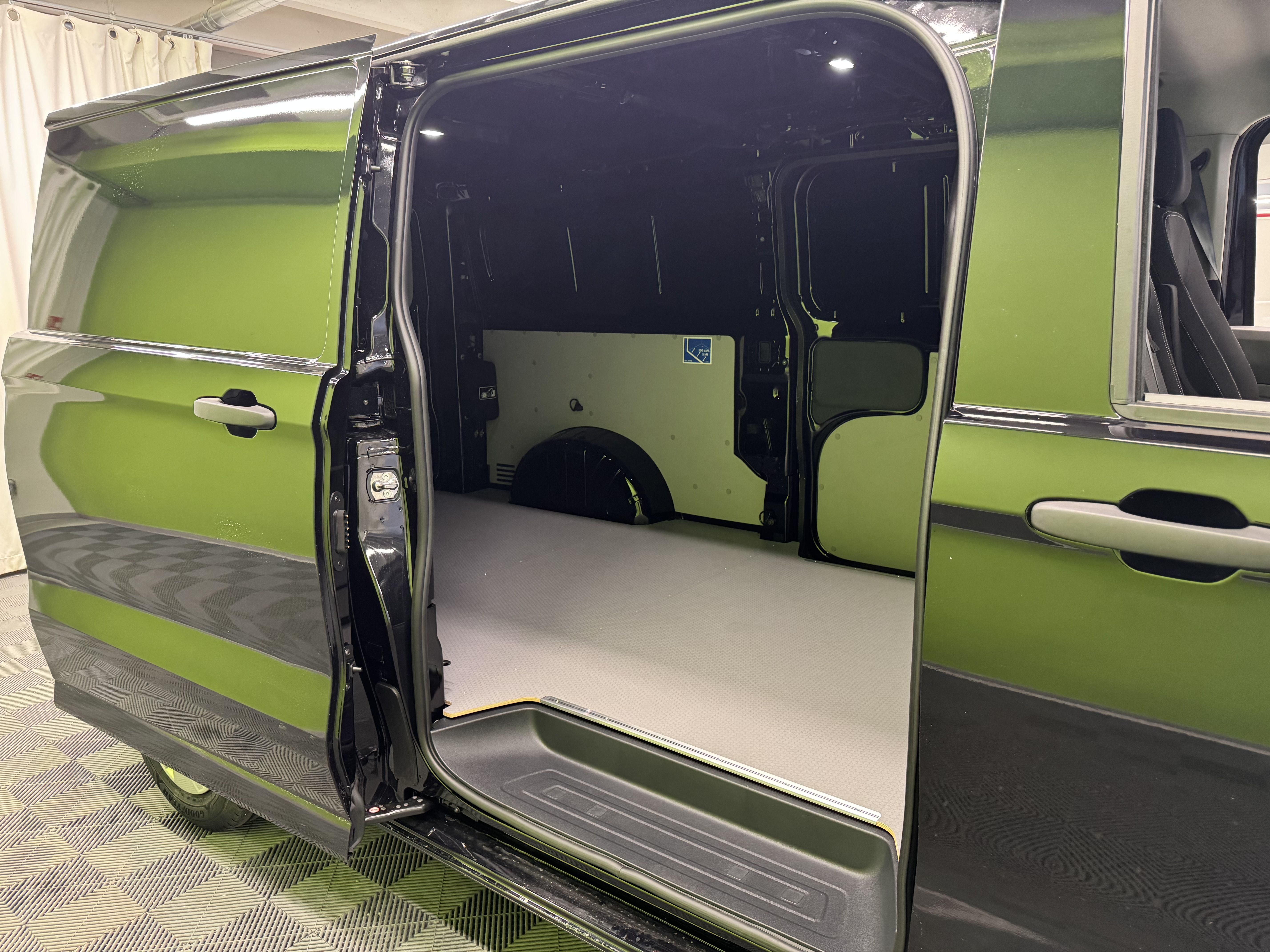 Volkswagen Transporter 2025