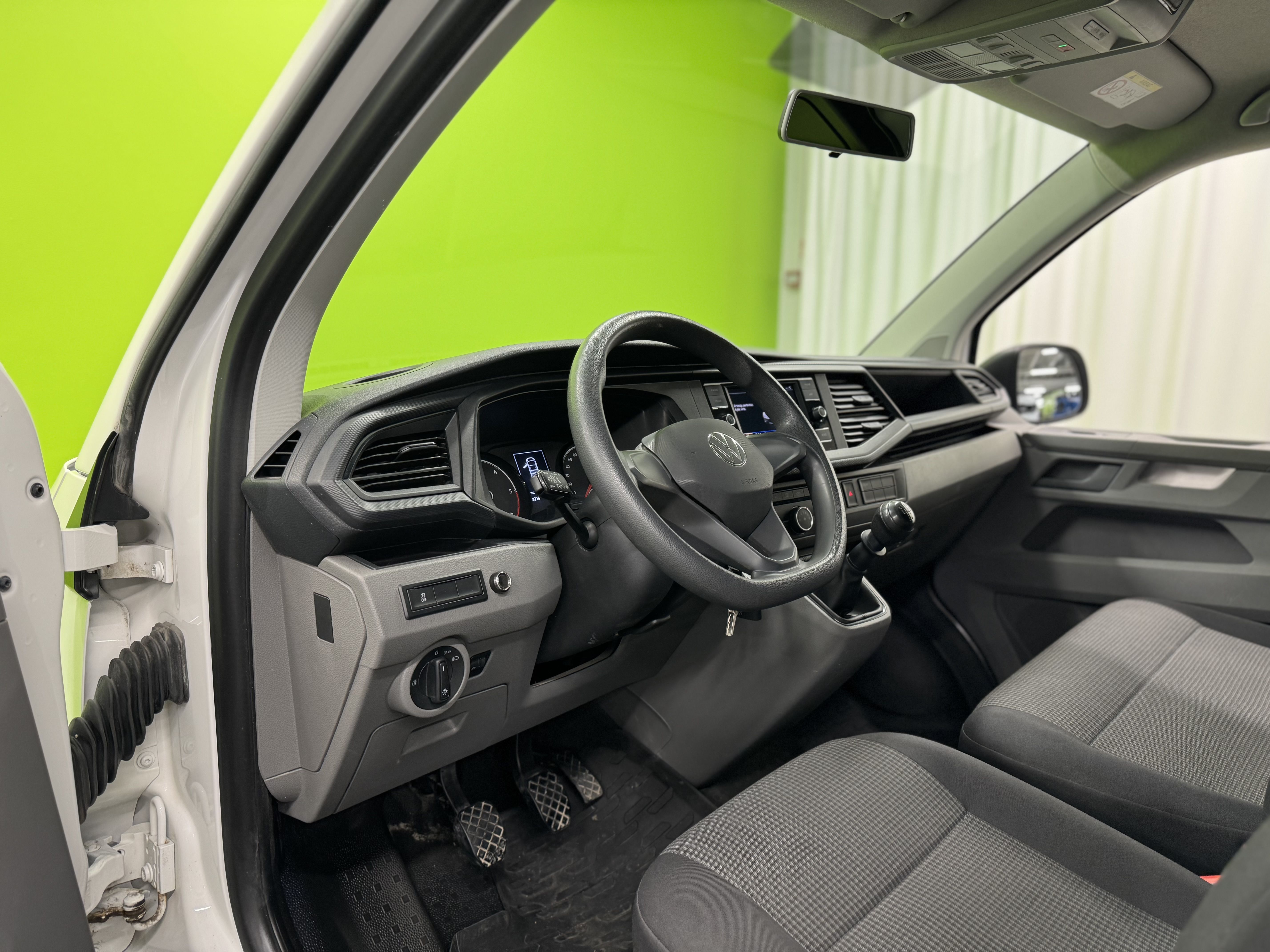 Volkswagen Transporter 2021