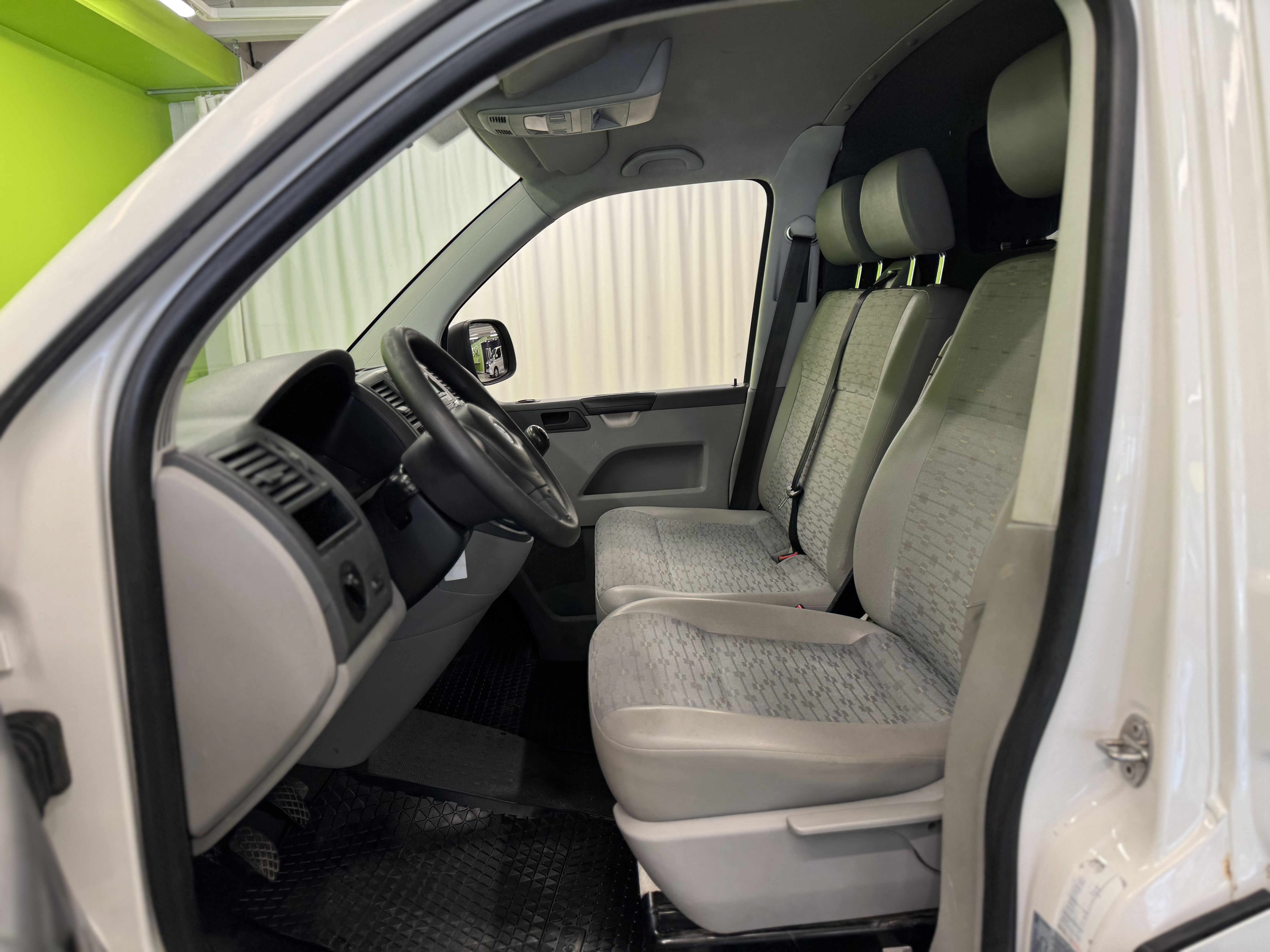 Volkswagen Transporter 2012