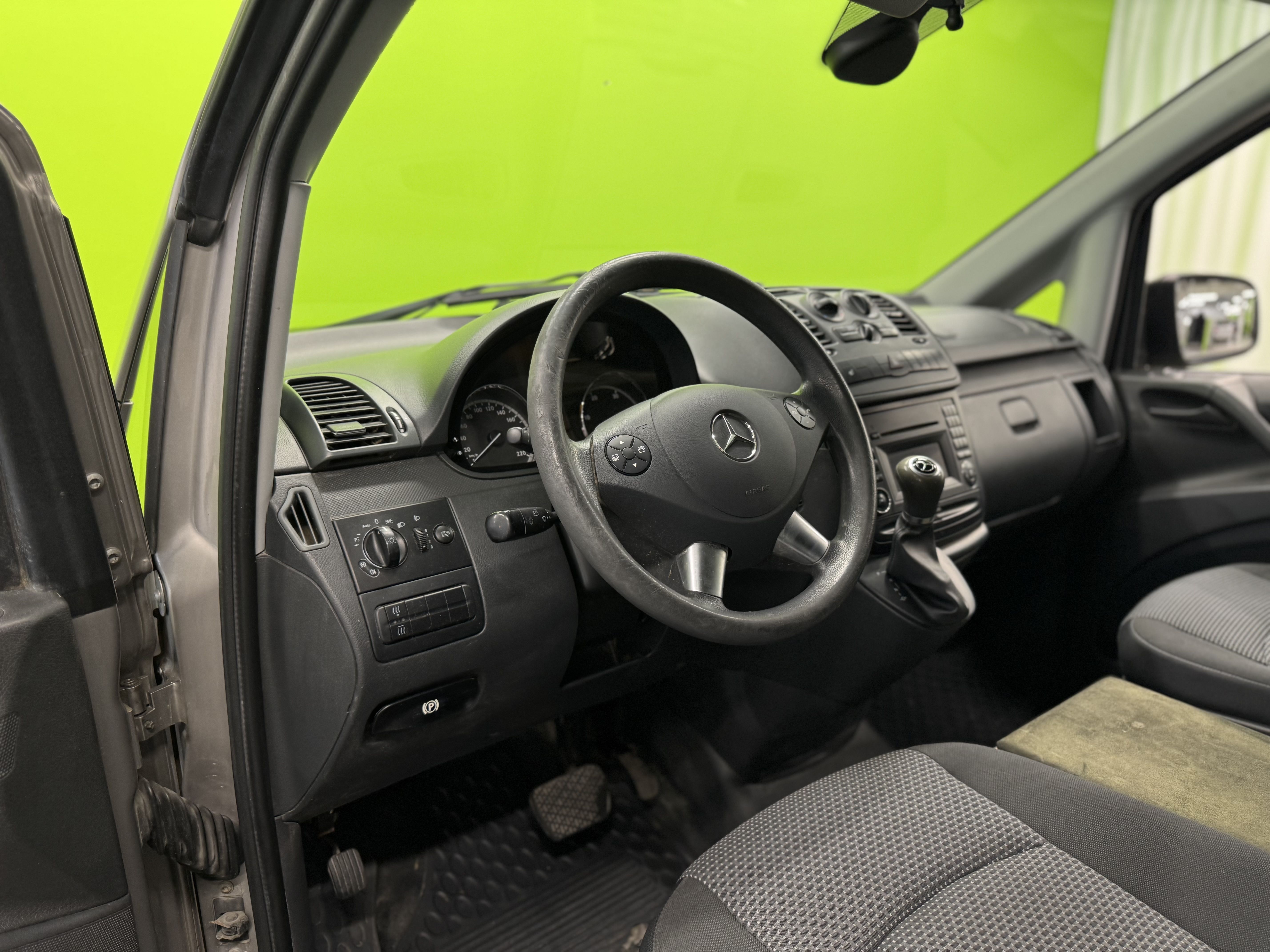 Mercedes-Benz Vito 2012